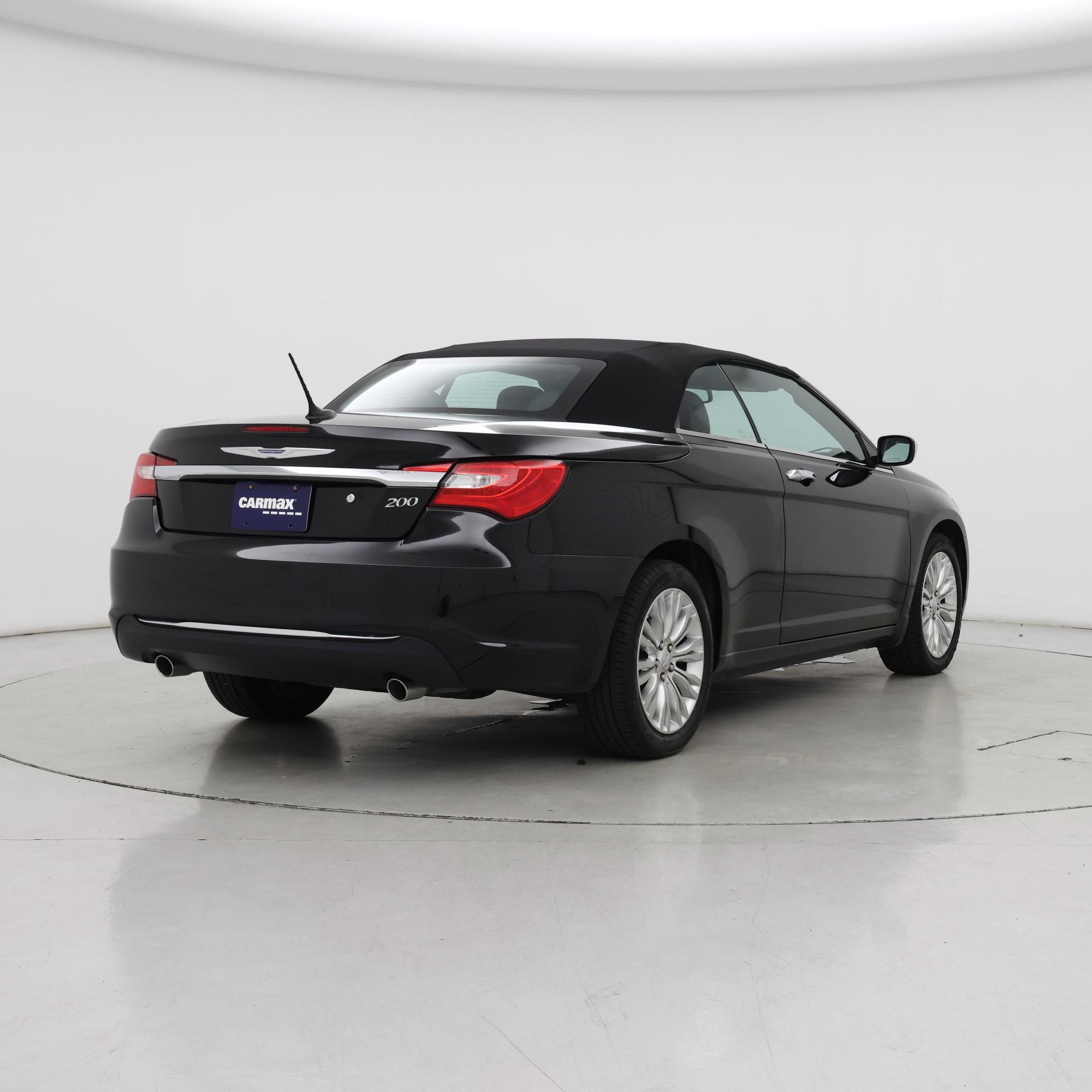 Thumbnail: 2014 Chrysler 200 - 8