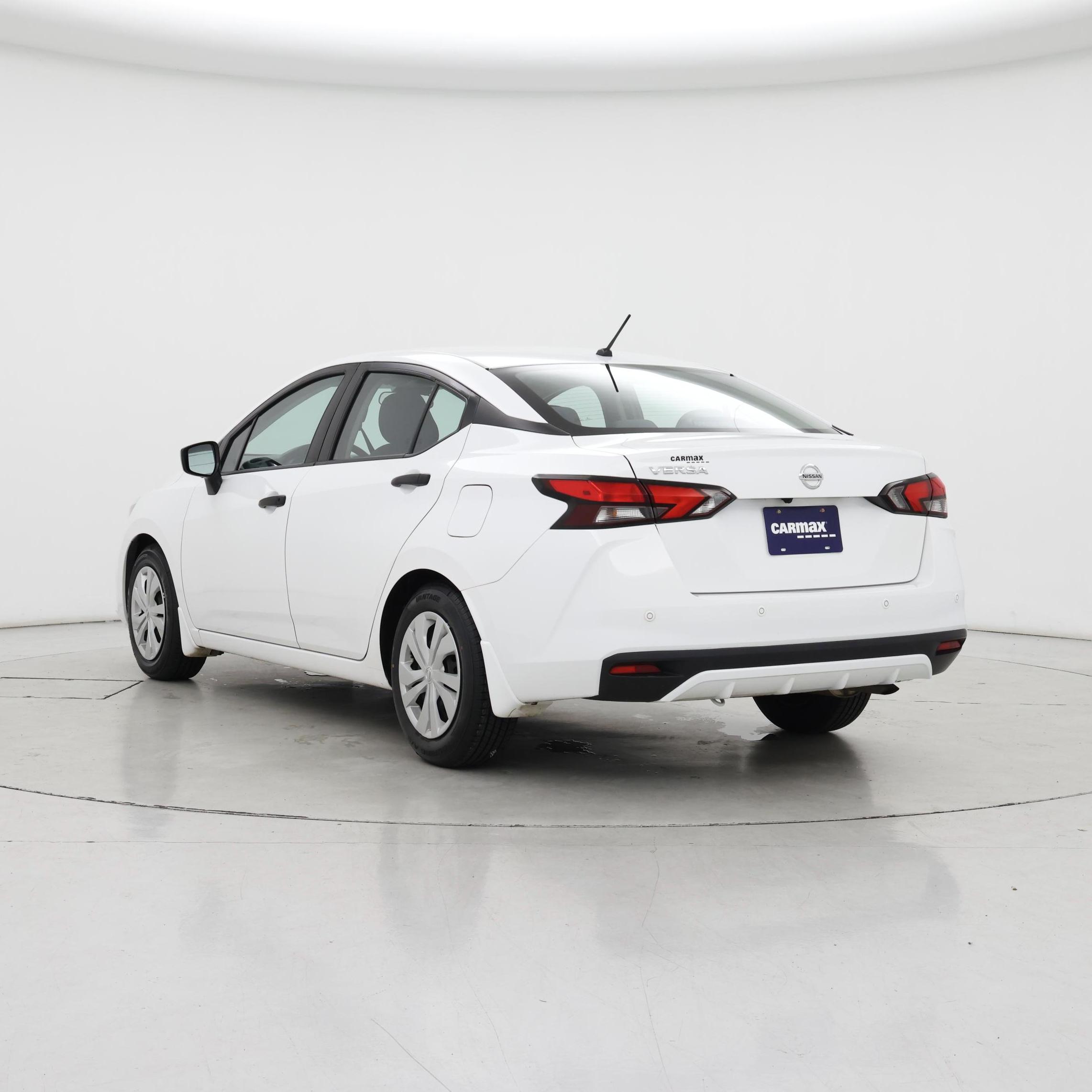 Thumbnail: 2020 Nissan Versa - 2