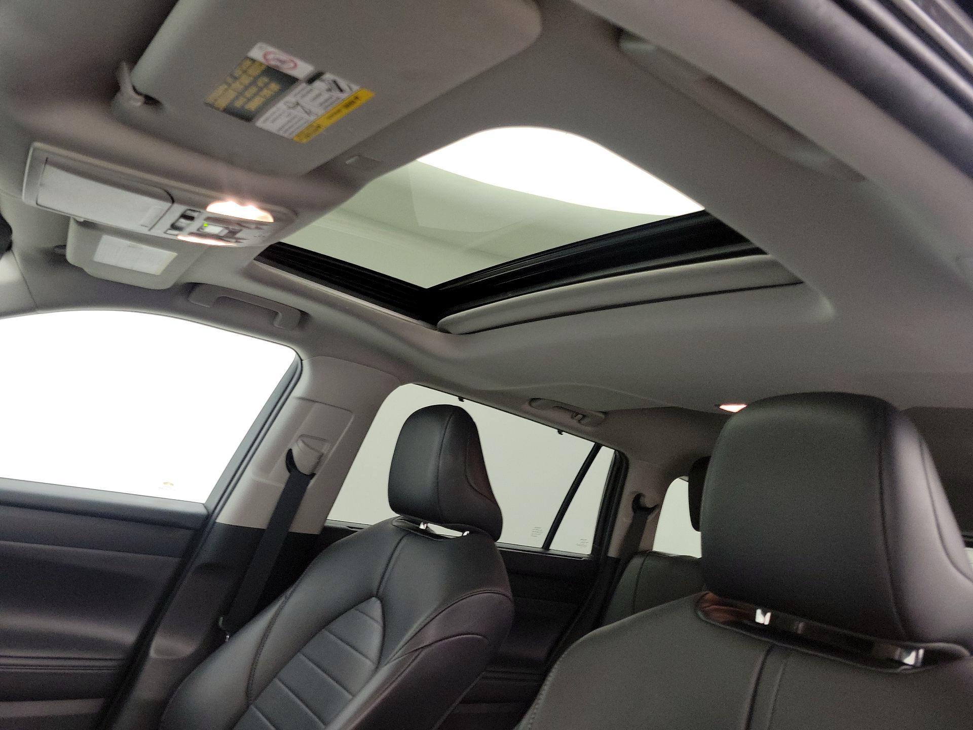 Thumbnail: 2020 Toyota Highlander - 20