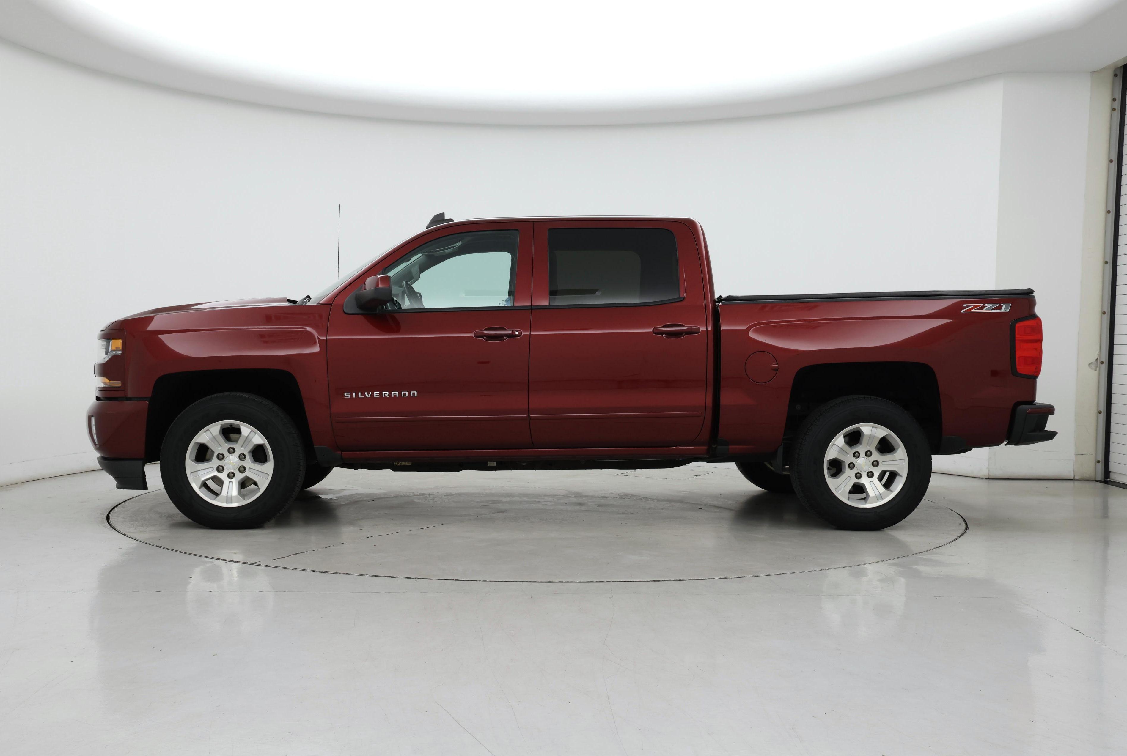 Thumbnail: 2017 Chevrolet Silverado 1500 - 3