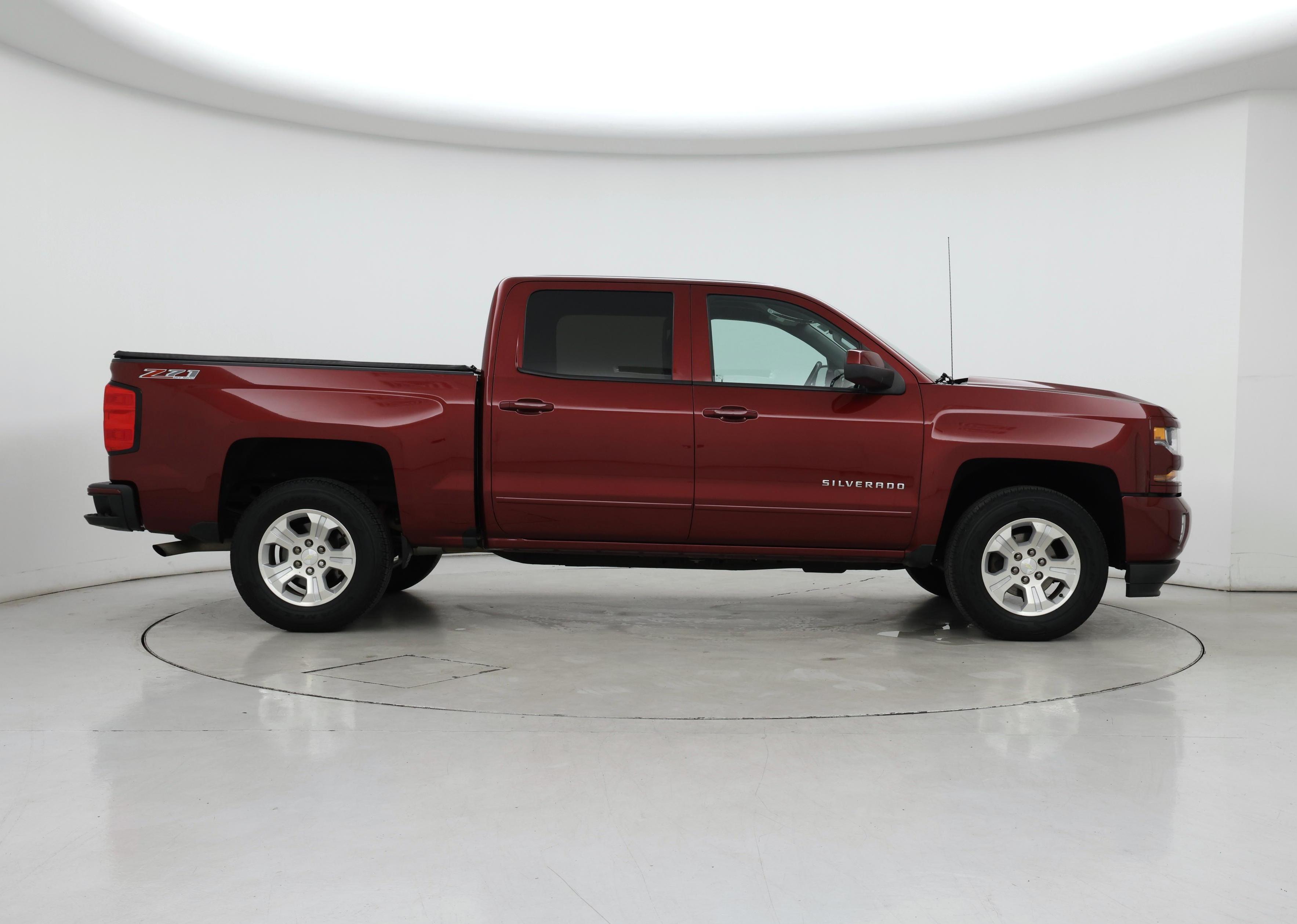 Thumbnail: 2017 Chevrolet Silverado 1500 - 7