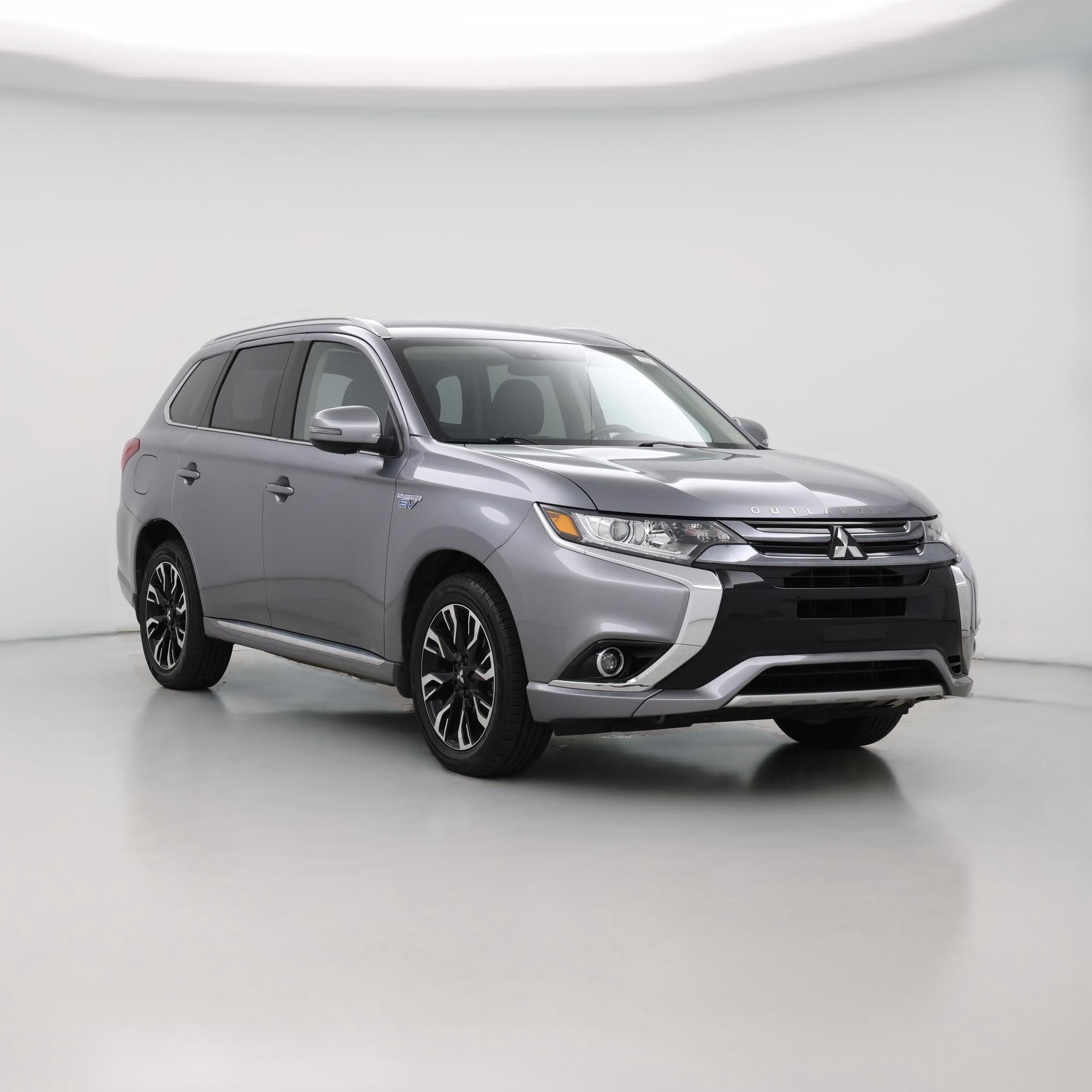 Thumbnail: 2018 Mitsubishi Outlander - 1