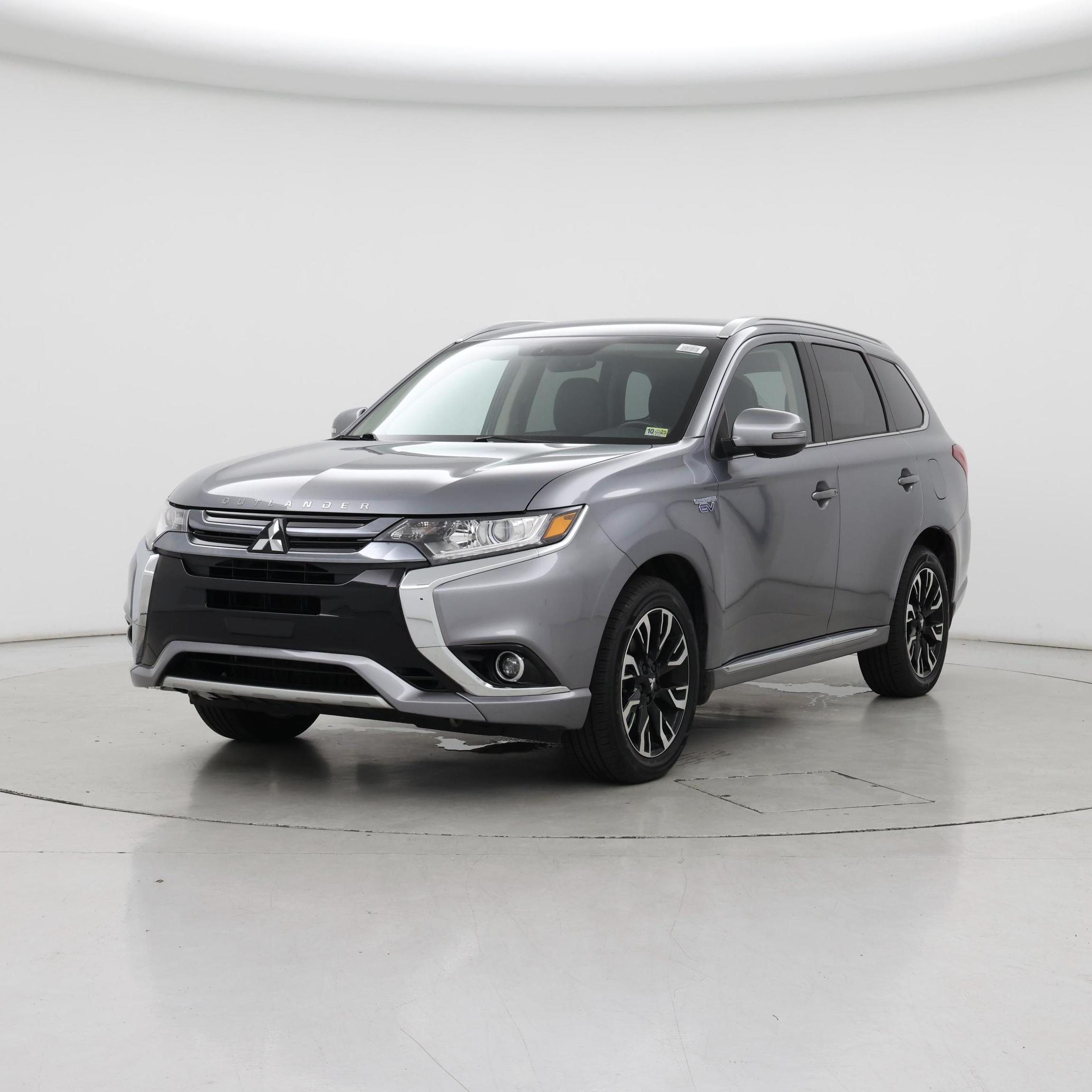 Thumbnail: 2018 Mitsubishi Outlander - 4