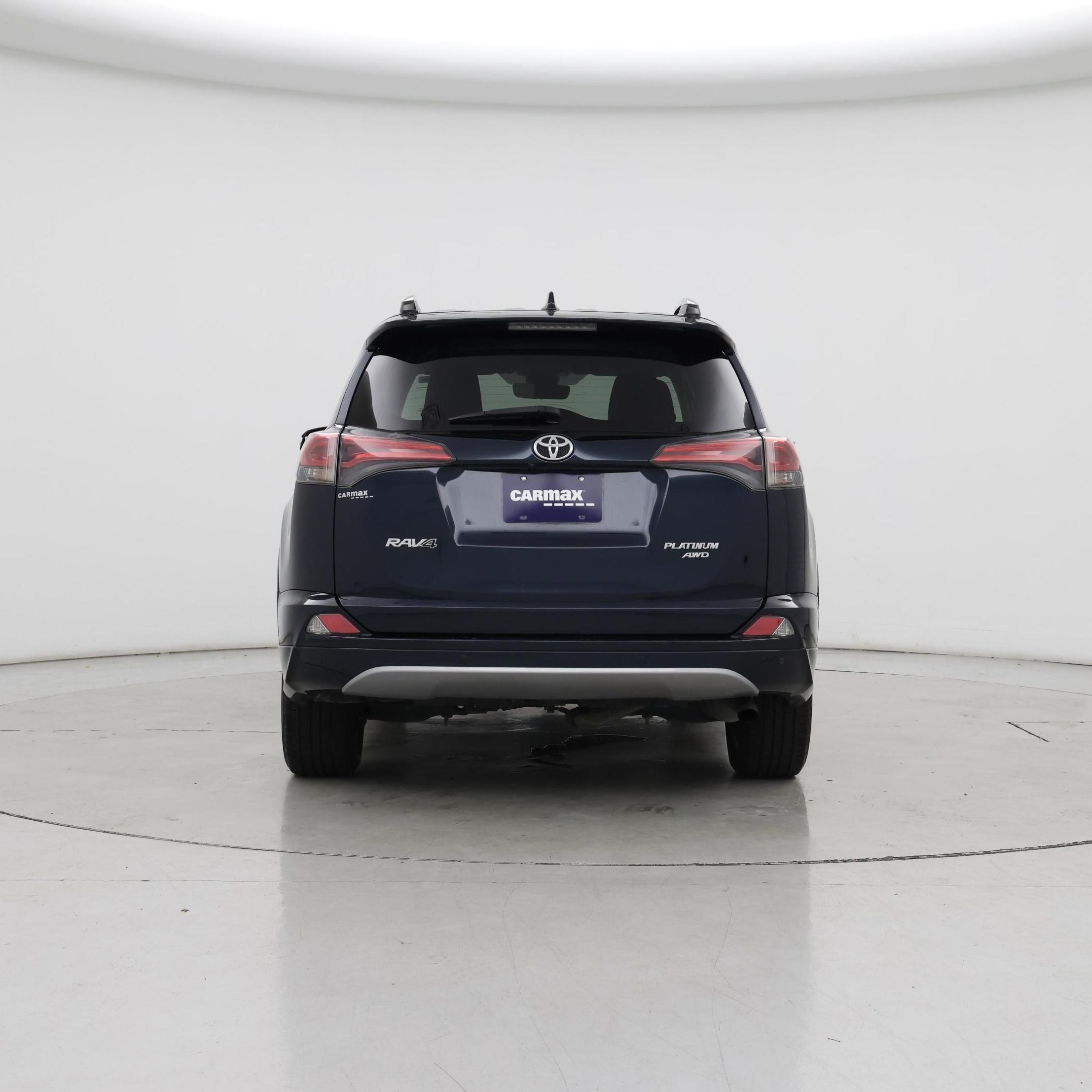 Thumbnail: 2017 Toyota RAV4 - 6