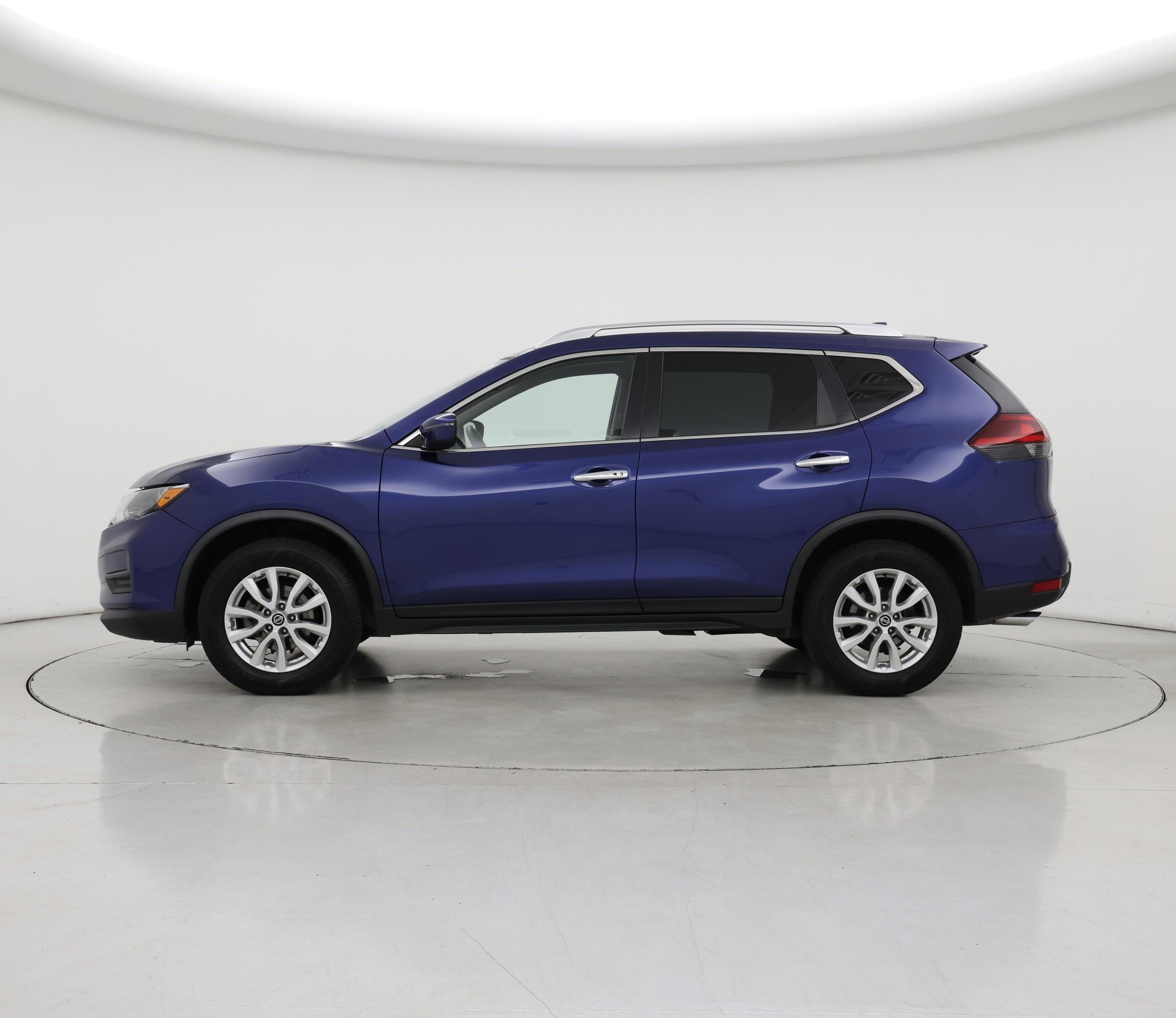 Thumbnail: 2019 Nissan Rogue - 3