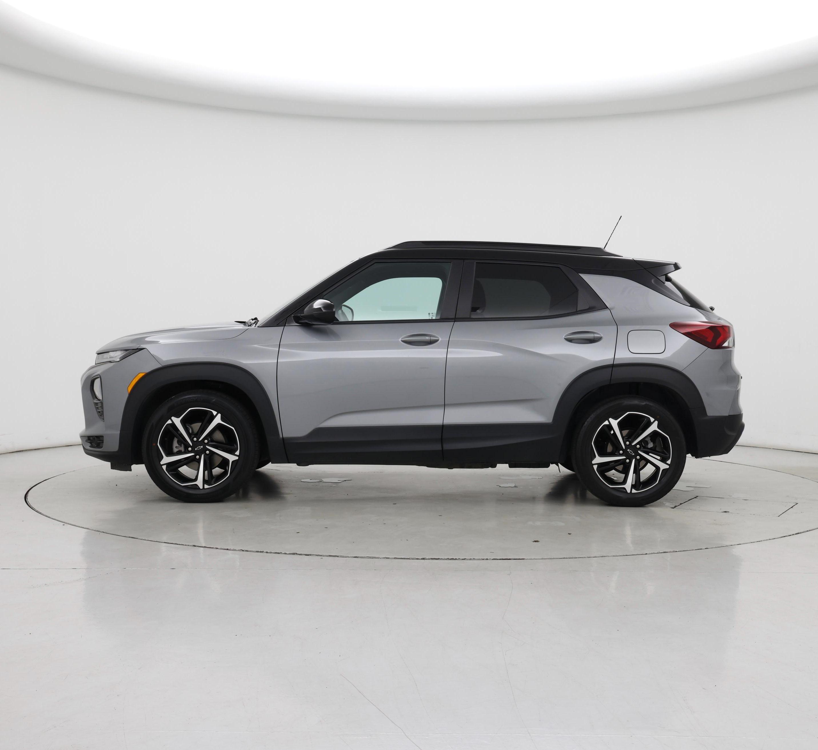 Thumbnail: 2023 Chevrolet TrailBlazer - 3