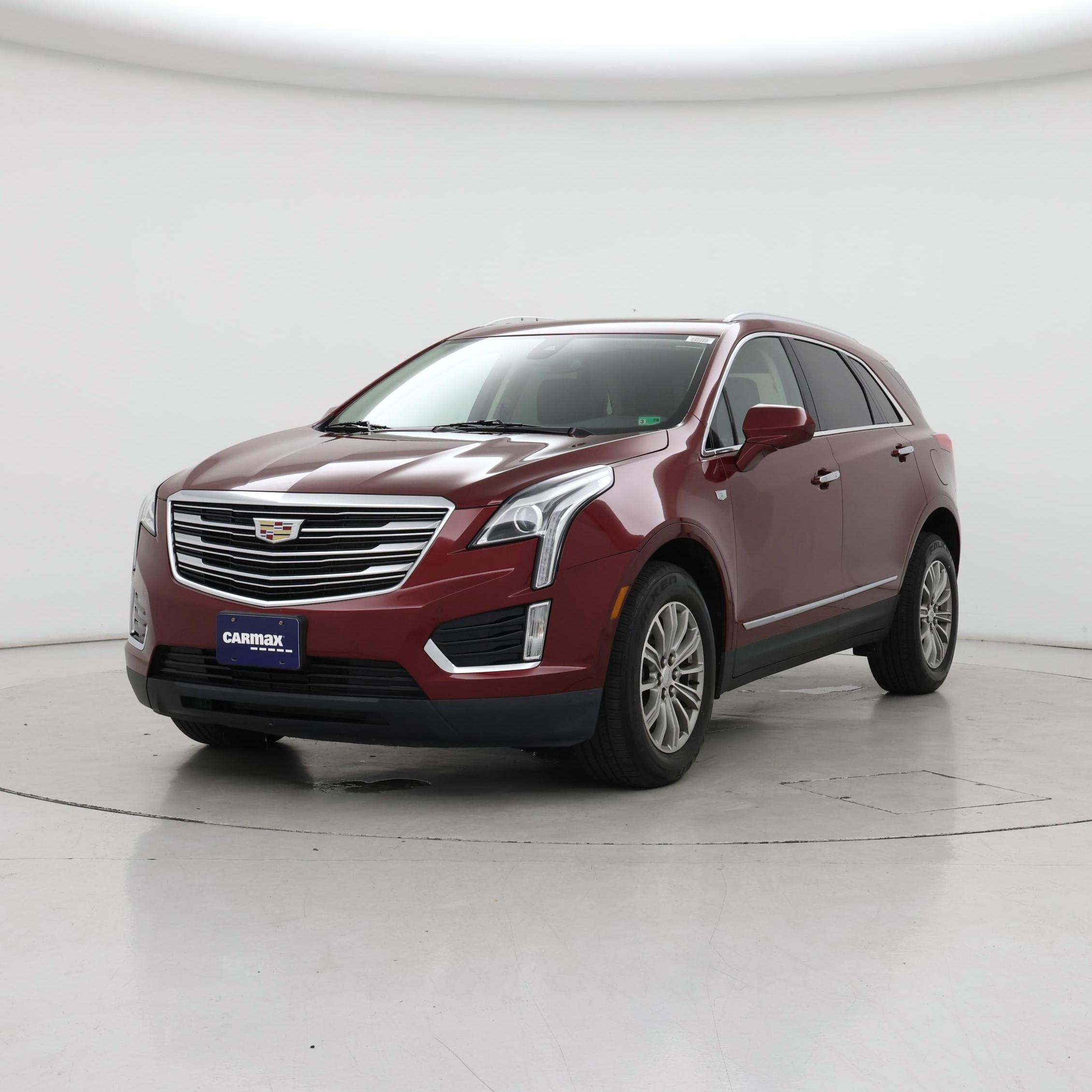 Thumbnail: 2017 Cadillac XT5 - 4