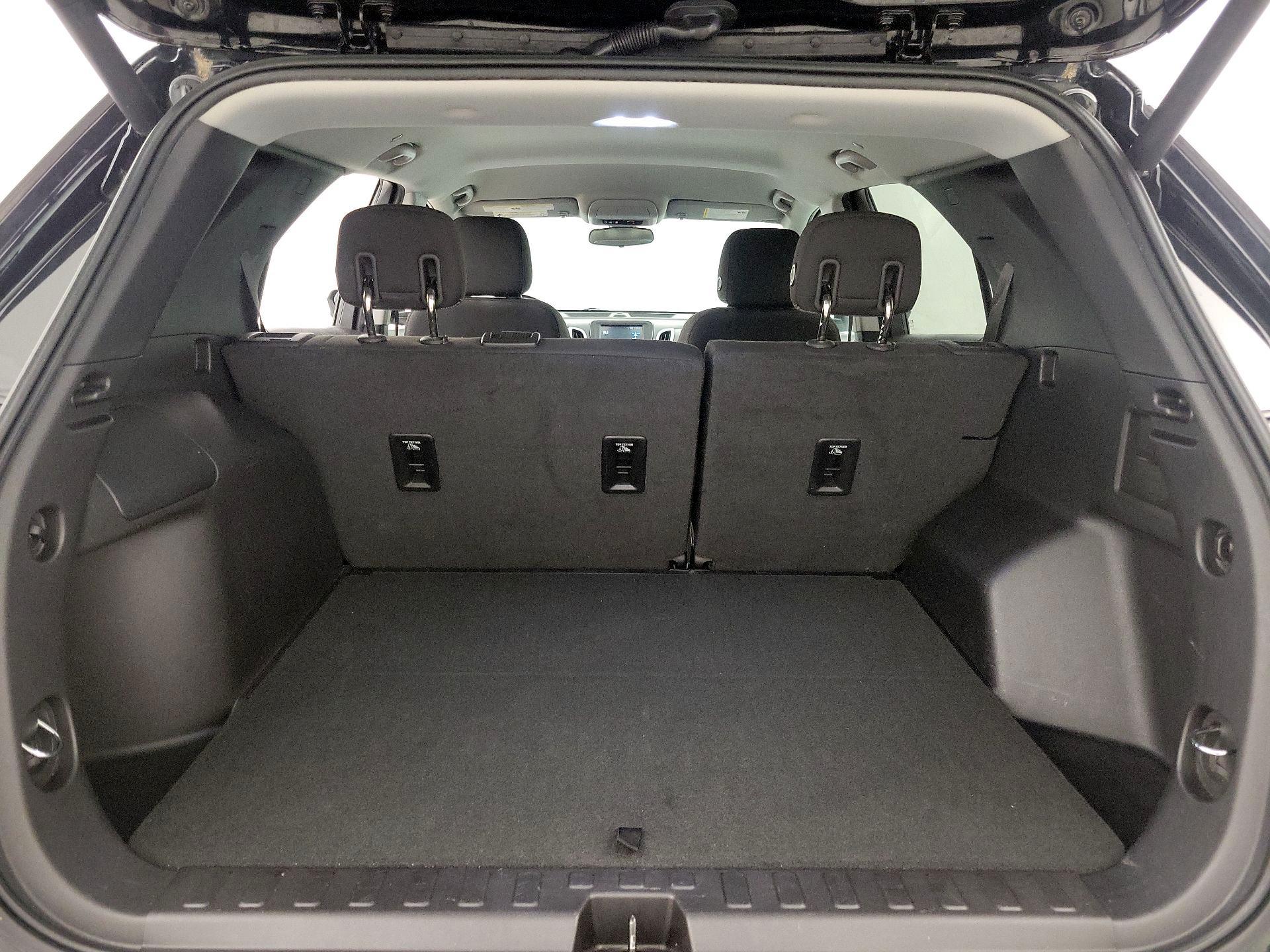 Thumbnail: 2018 Chevrolet Equinox - 20