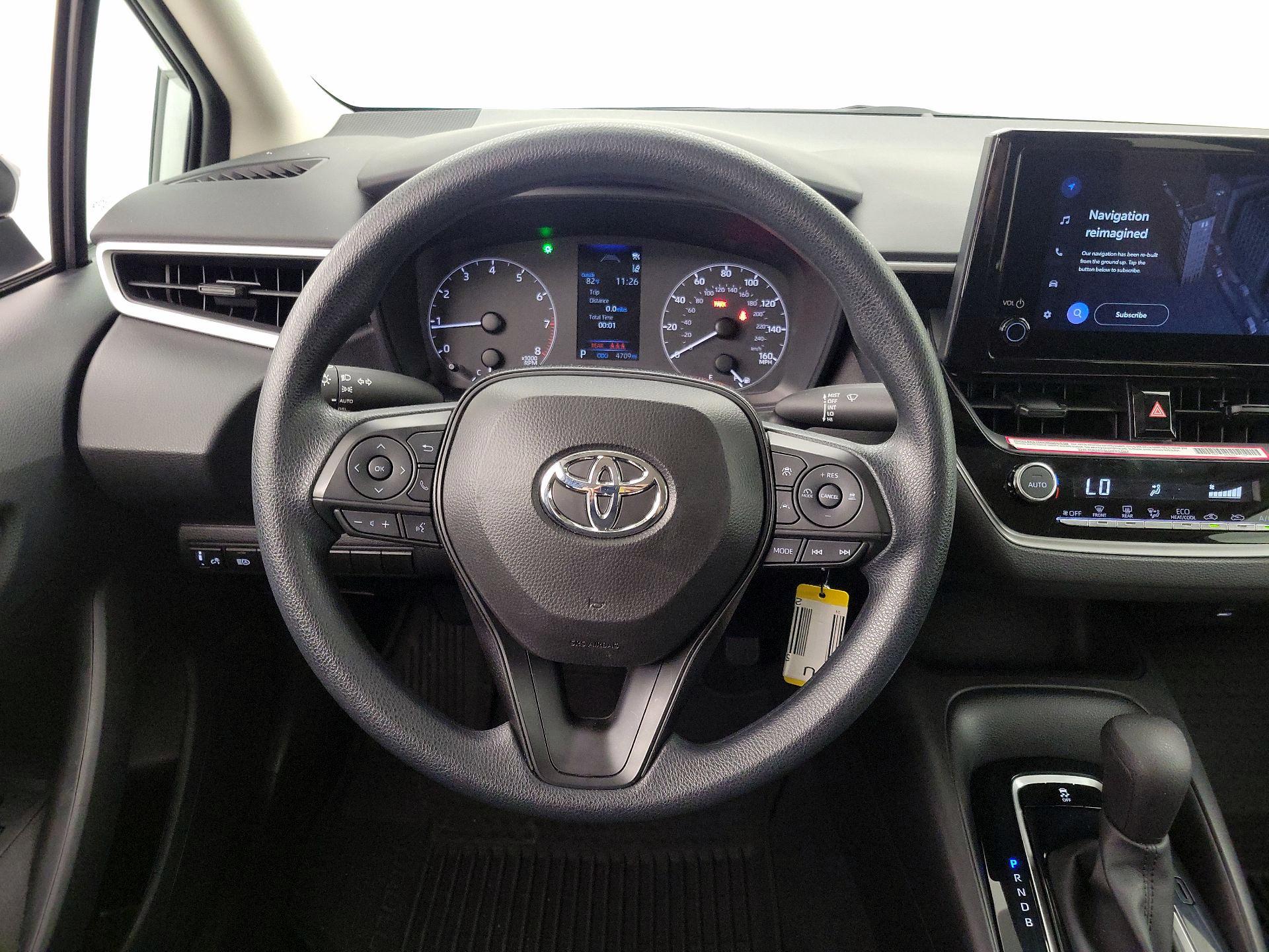 Thumbnail: 2024 Toyota Corolla - 10