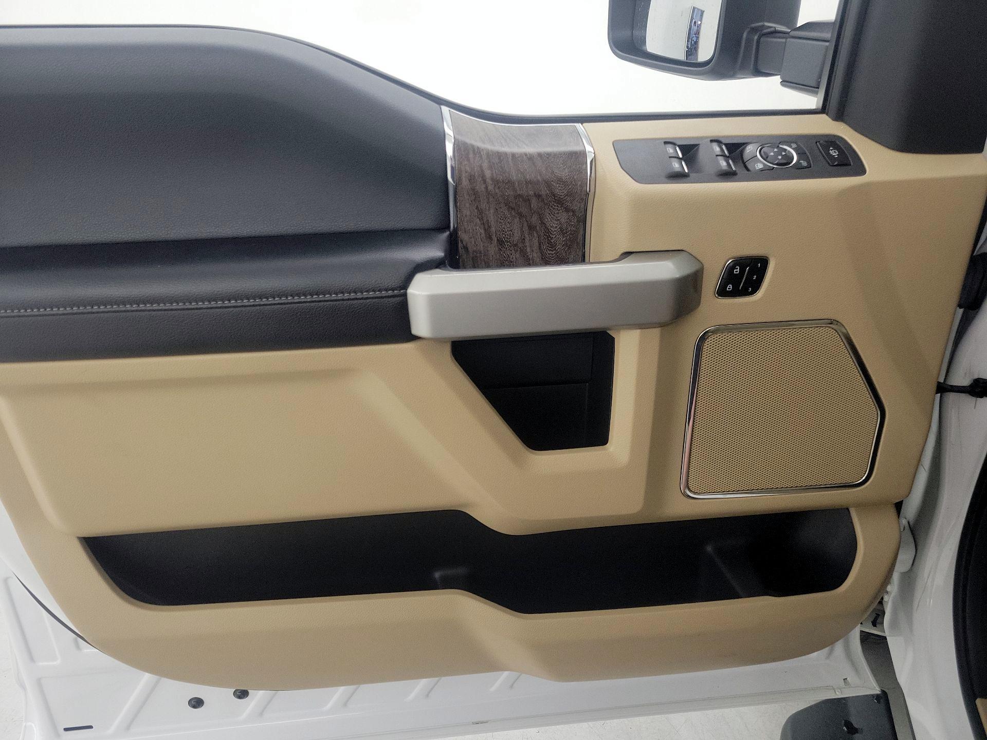 Thumbnail: 2017 Ford F-250 - 12