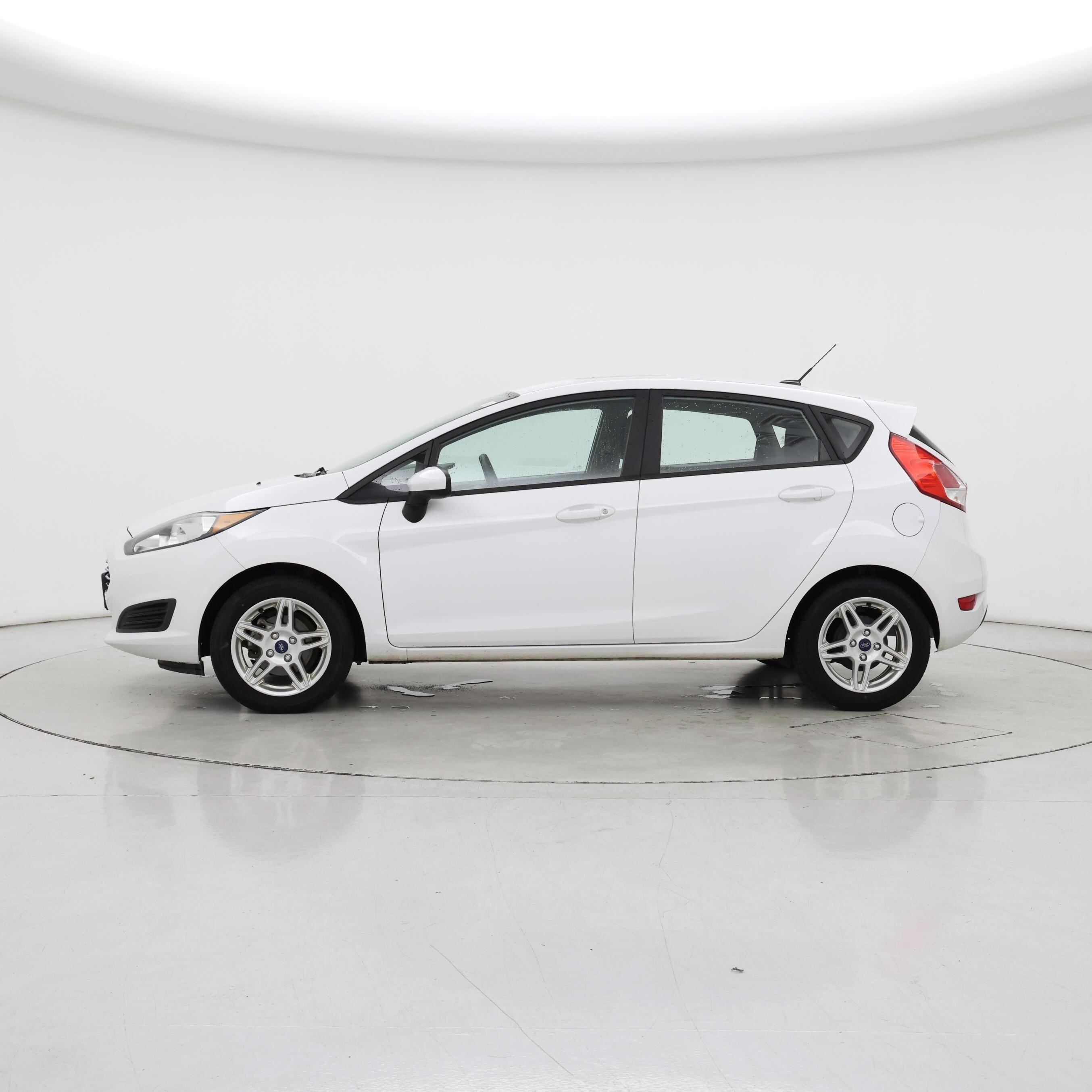 Thumbnail: 2019 Ford Fiesta - 3