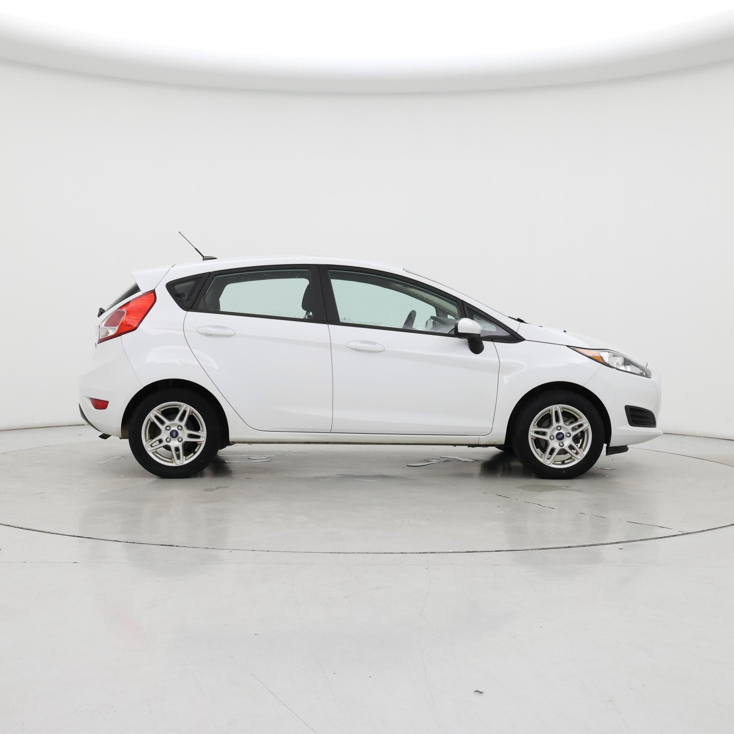 Thumbnail: 2019 Ford Fiesta - 7