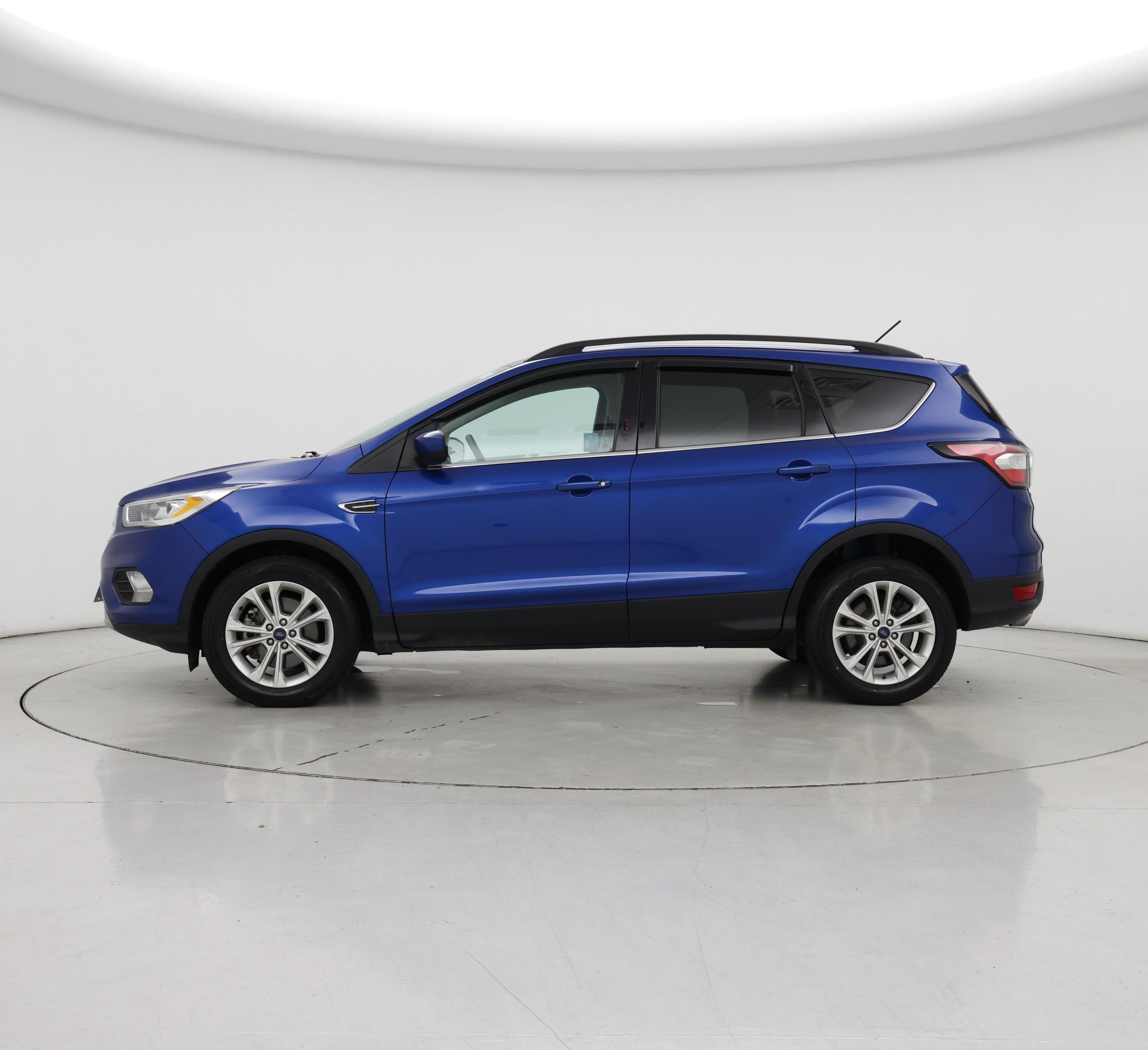 Thumbnail: 2018 Ford Escape - 3