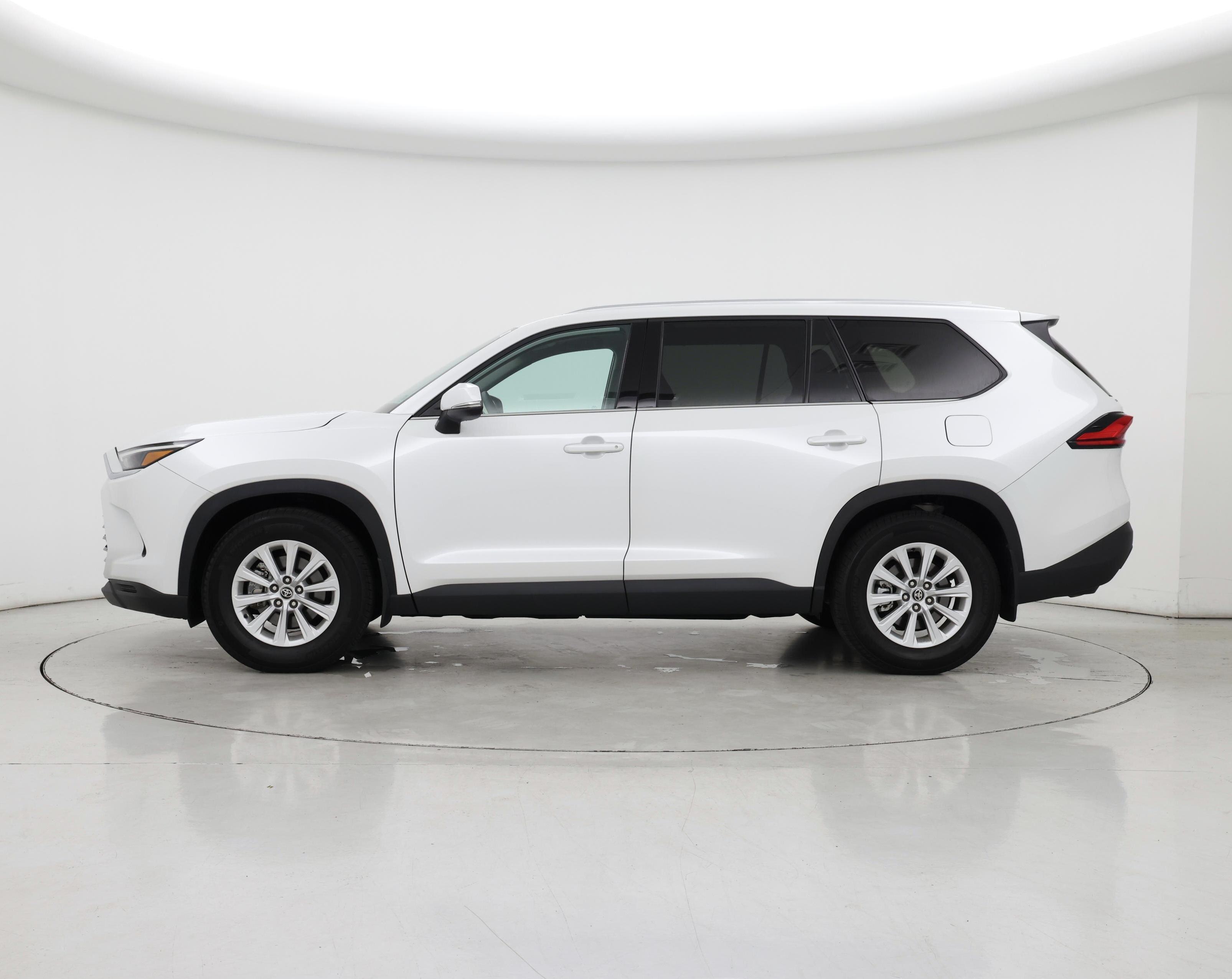 Thumbnail: 2024 Toyota Grand Highlander - 3