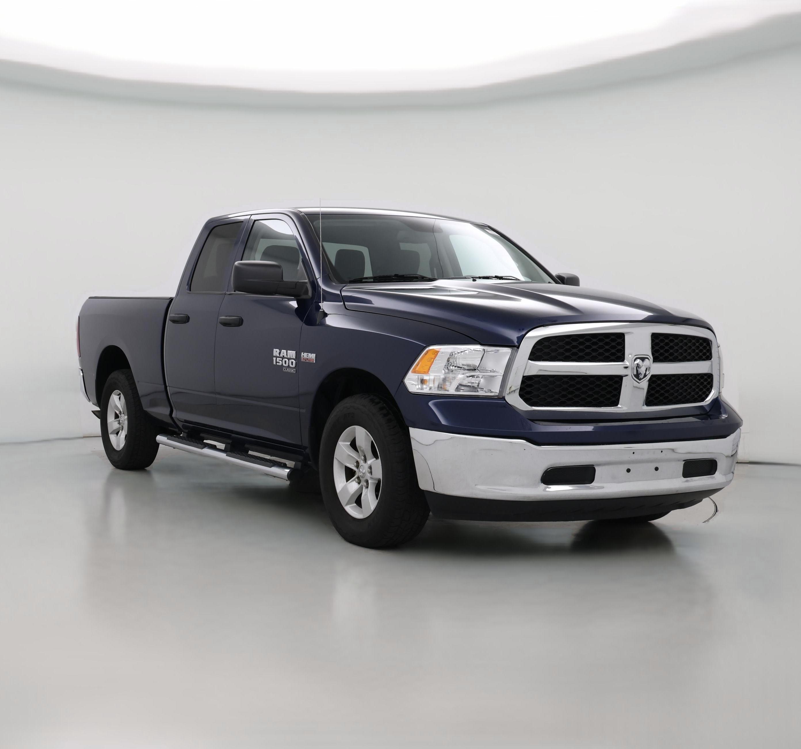 Thumbnail: 2019 RAM 1500 Classic - 1