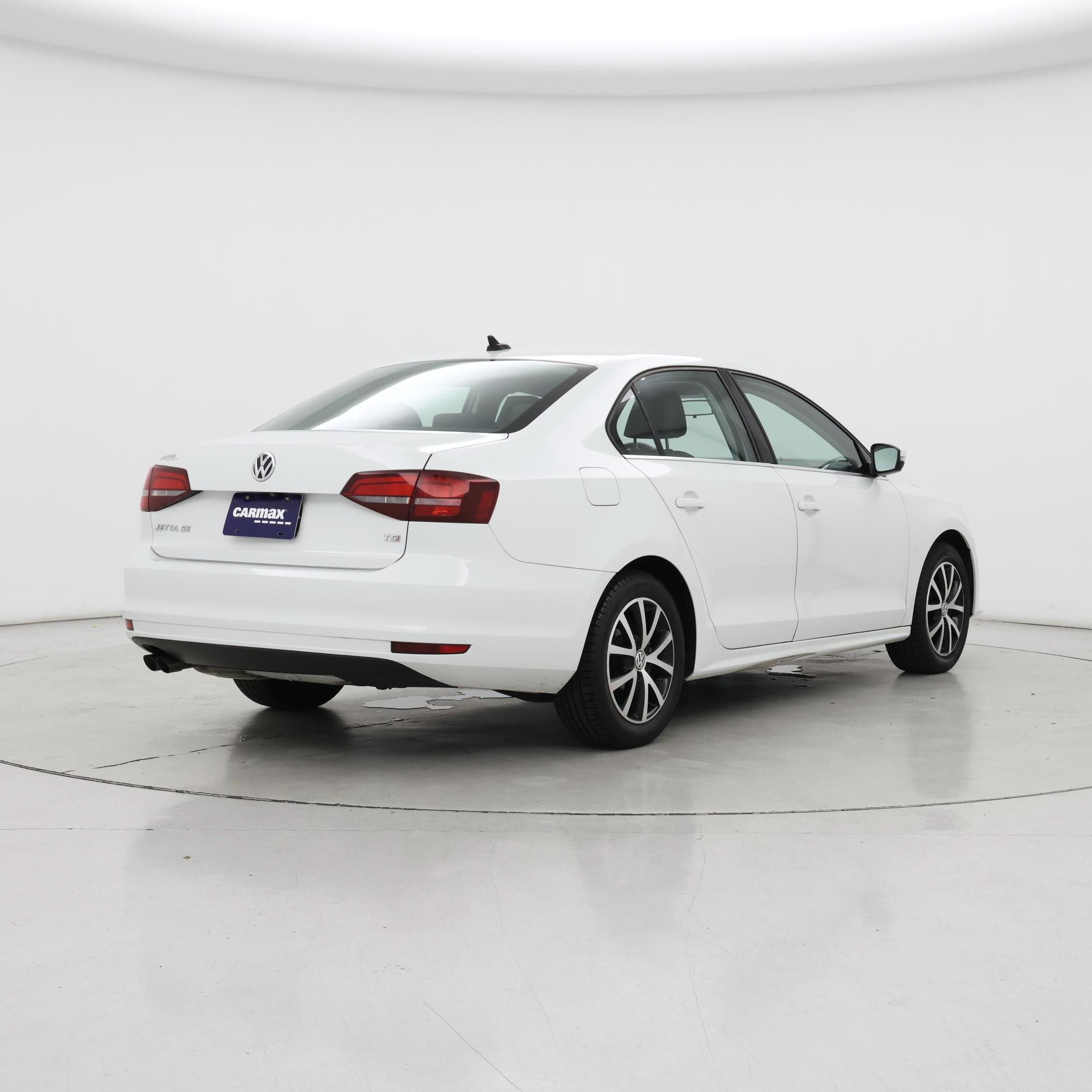 Thumbnail: 2017 Volkswagen Jetta - 8