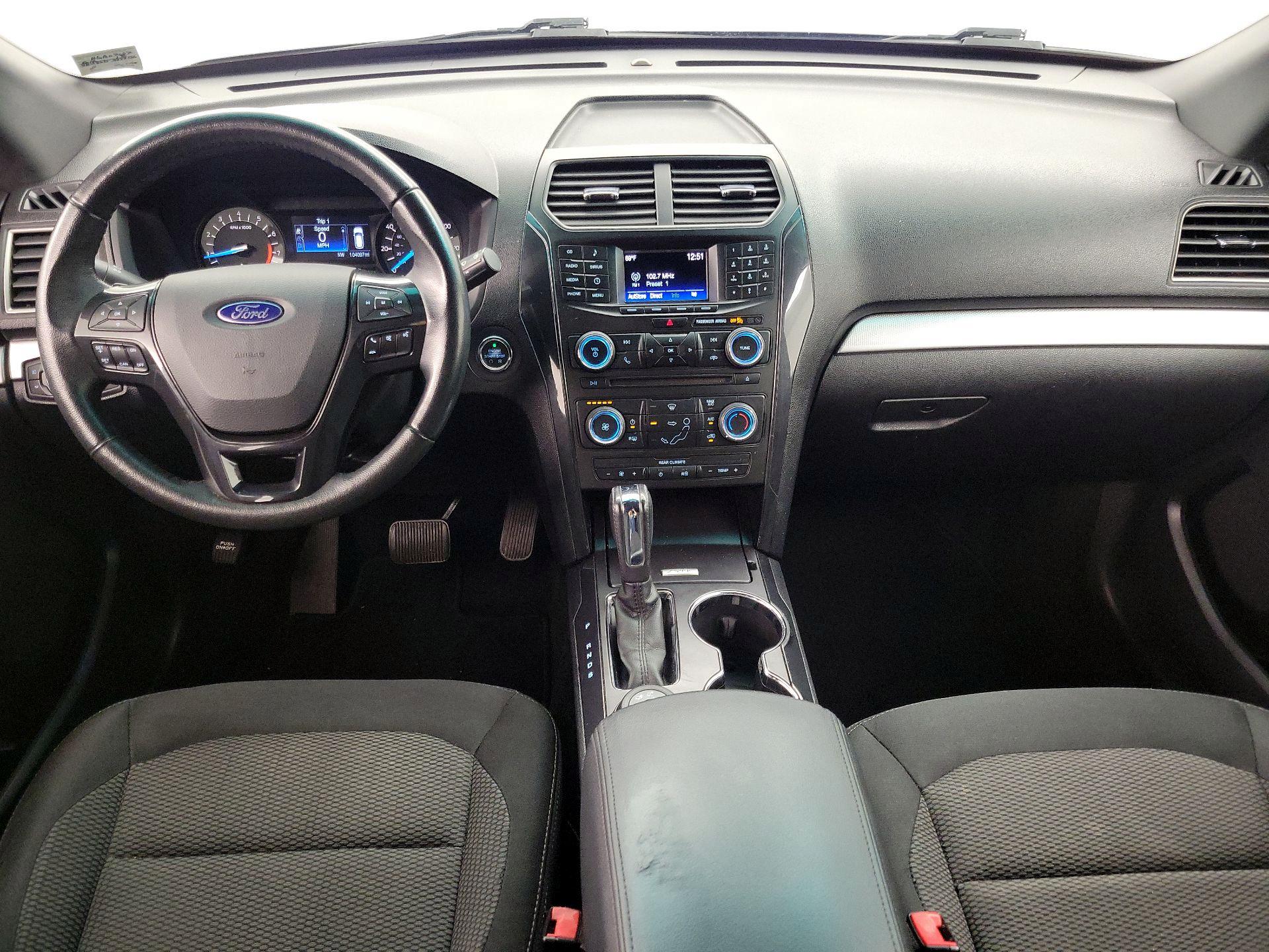 Thumbnail: 2017 Ford Explorer - 9