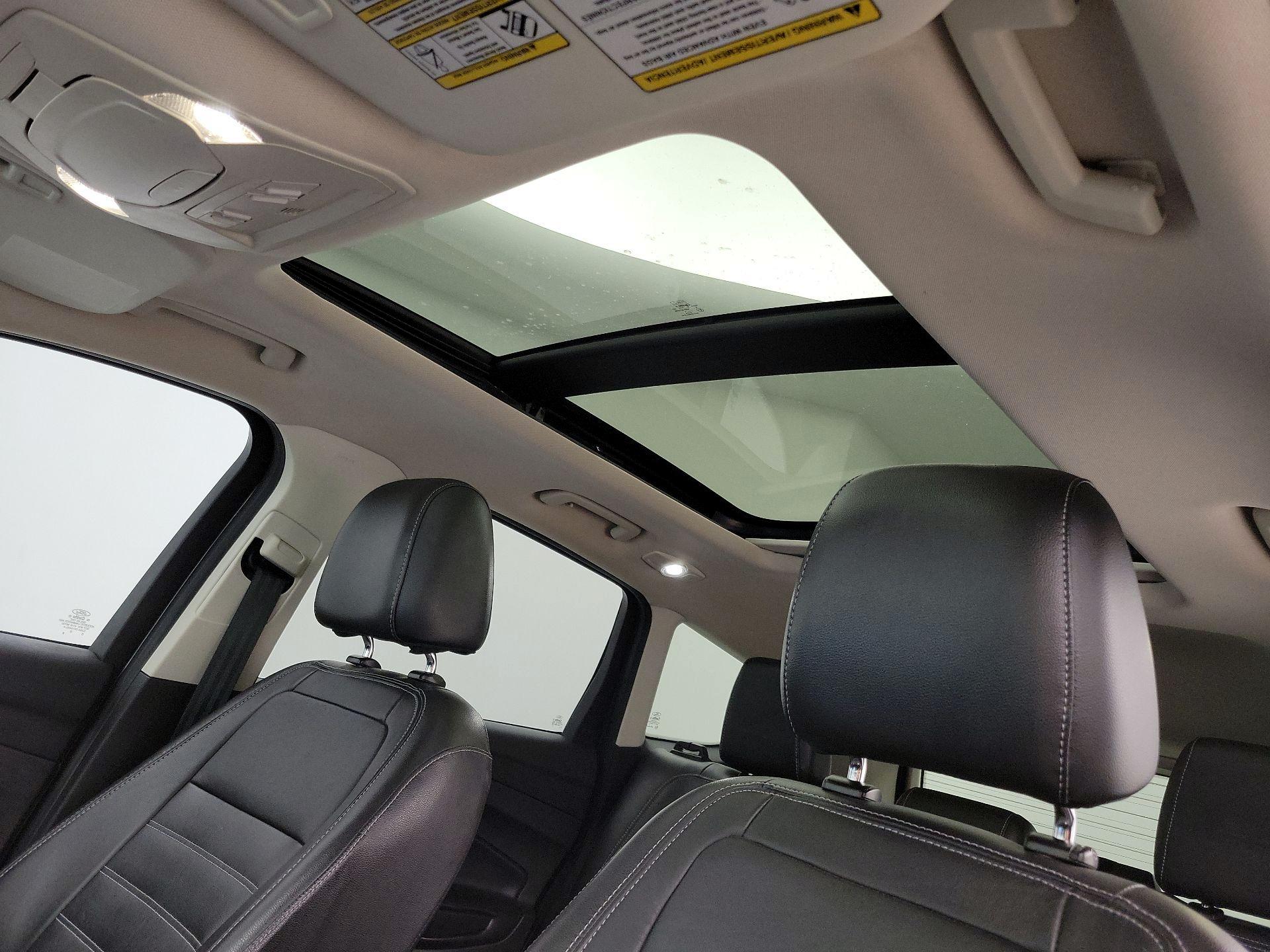 Thumbnail: 2017 Ford Escape - 20