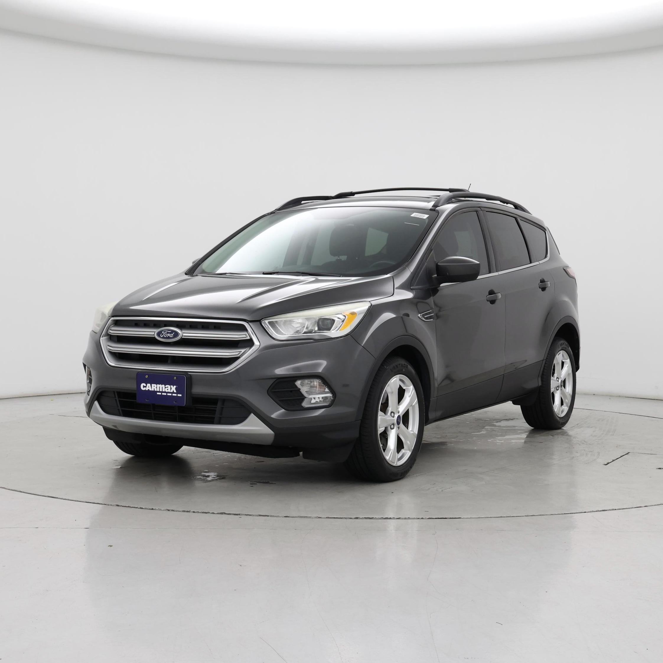 Thumbnail: 2017 Ford Escape - 4