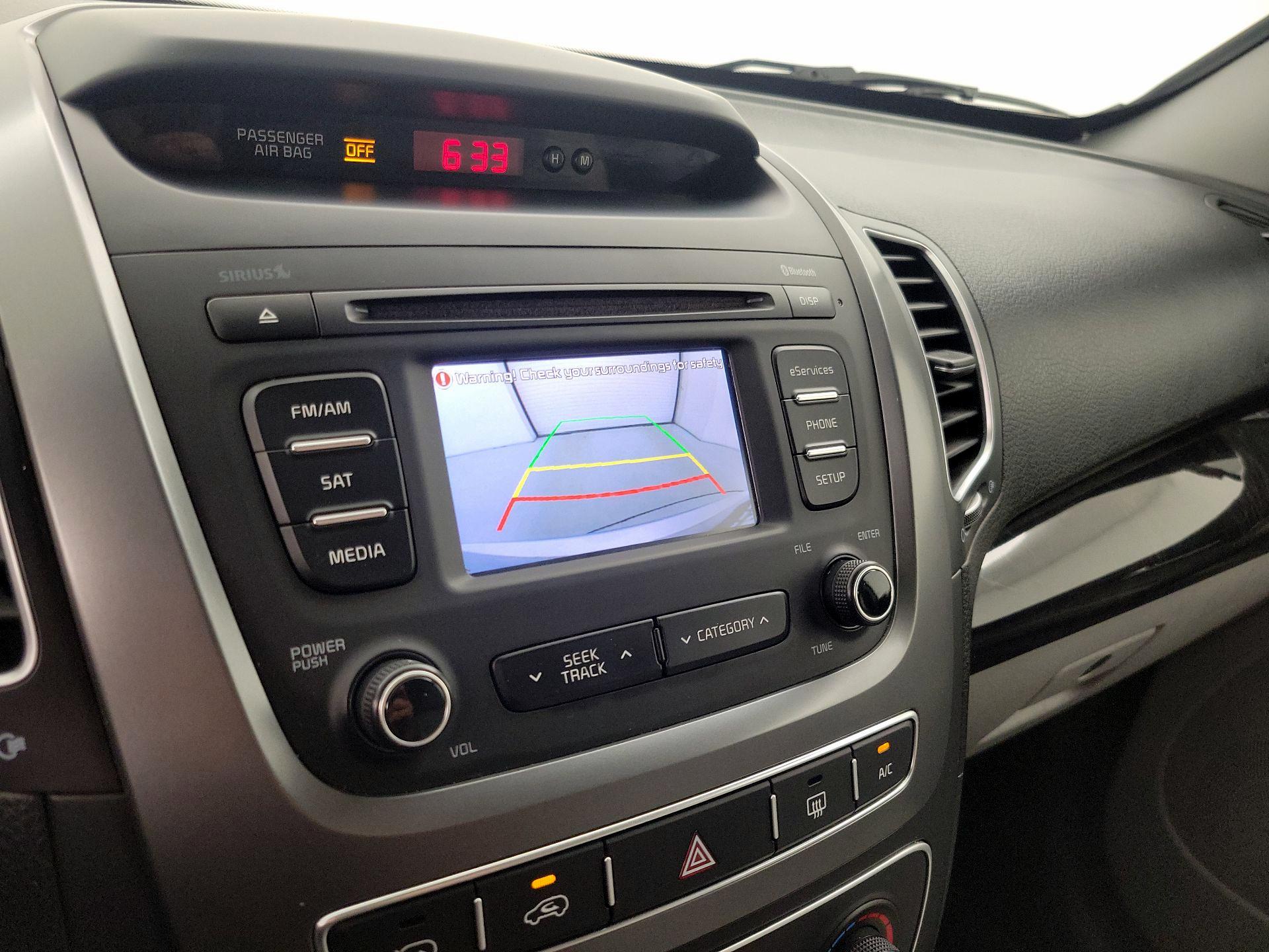 Thumbnail: 2014 Kia Sorento - 14