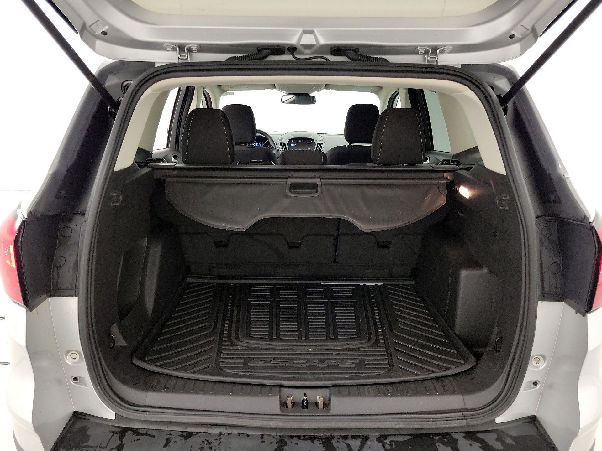 Thumbnail: 2019 Ford Escape - 20