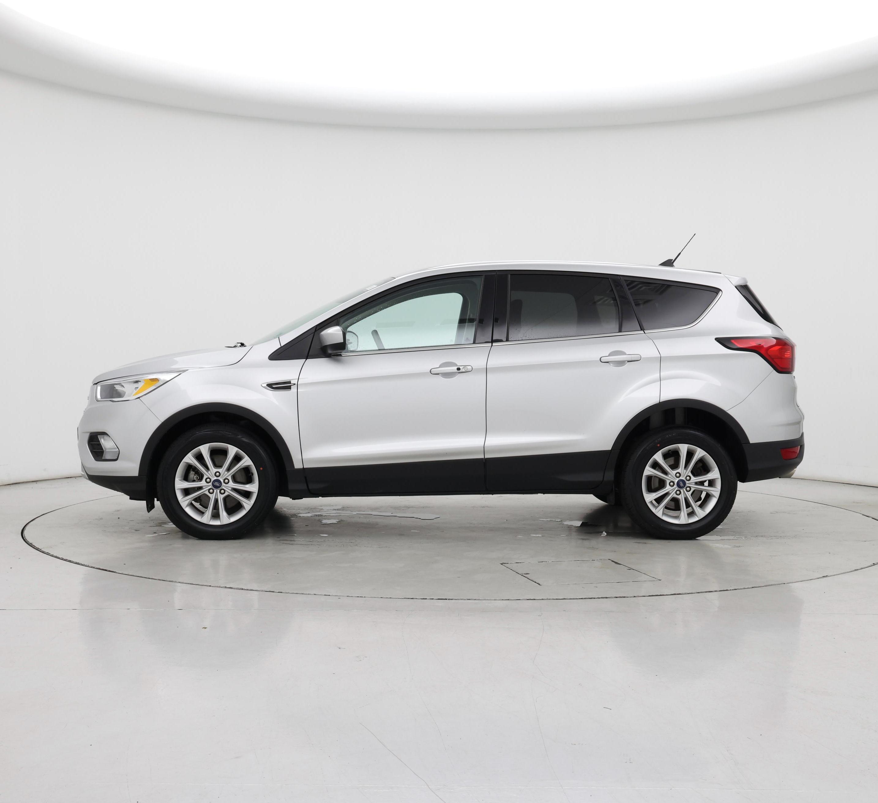 Thumbnail: 2019 Ford Escape - 3