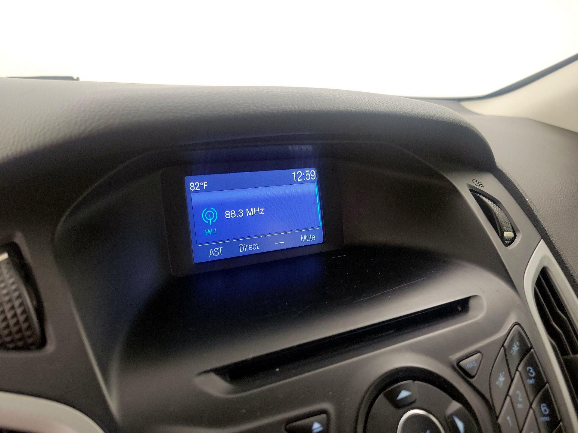 Thumbnail: 2014 Ford Focus - 14
