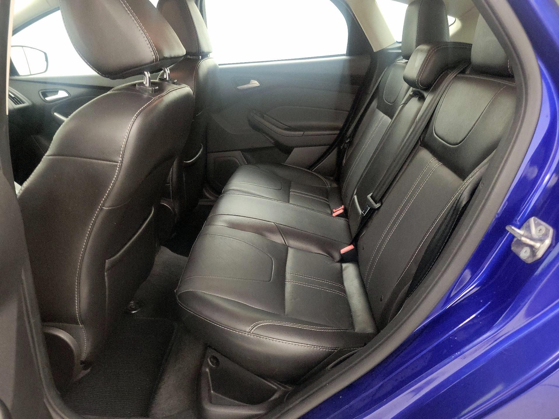 Thumbnail: 2014 Ford Focus - 18