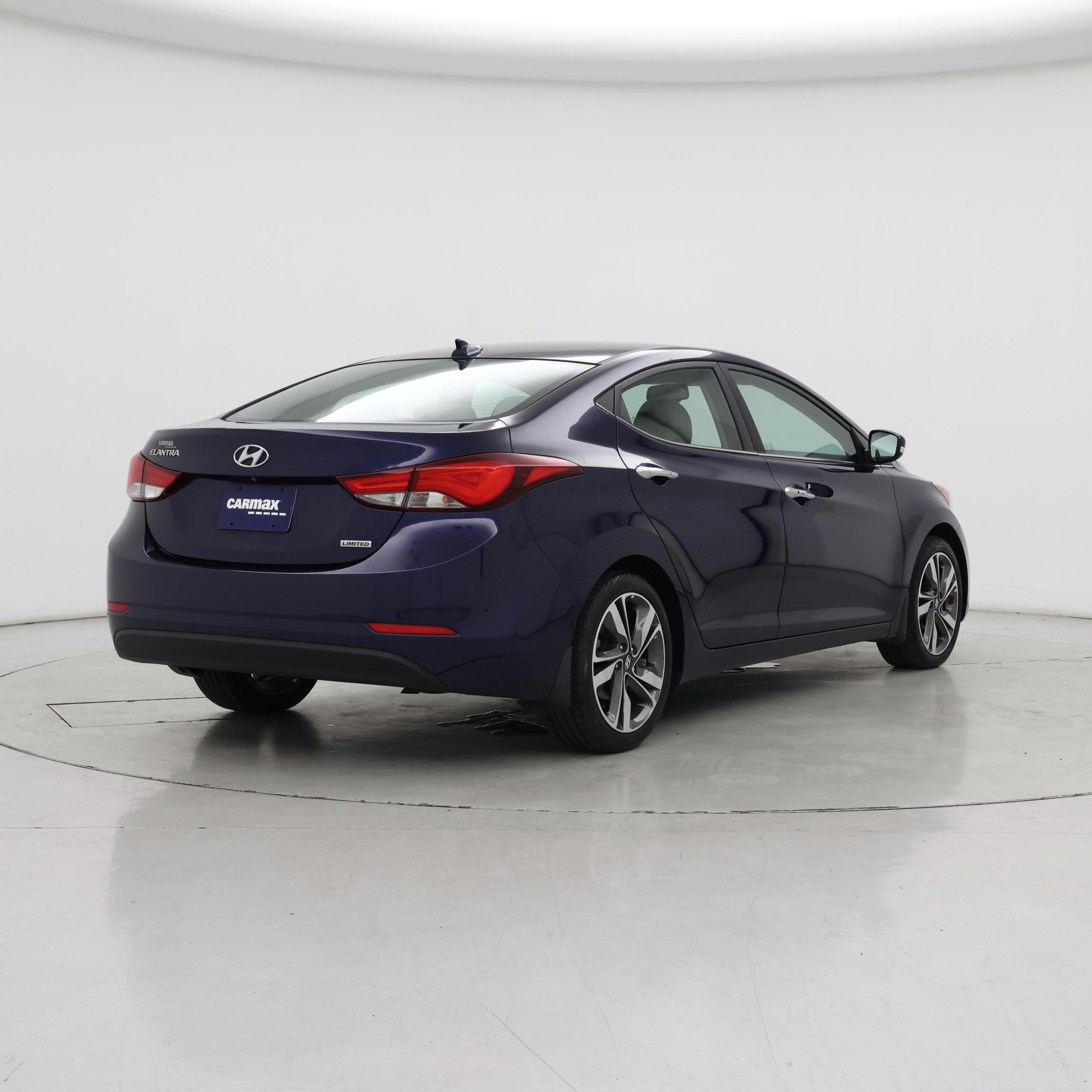 Thumbnail: 2014 Hyundai Elantra - 8