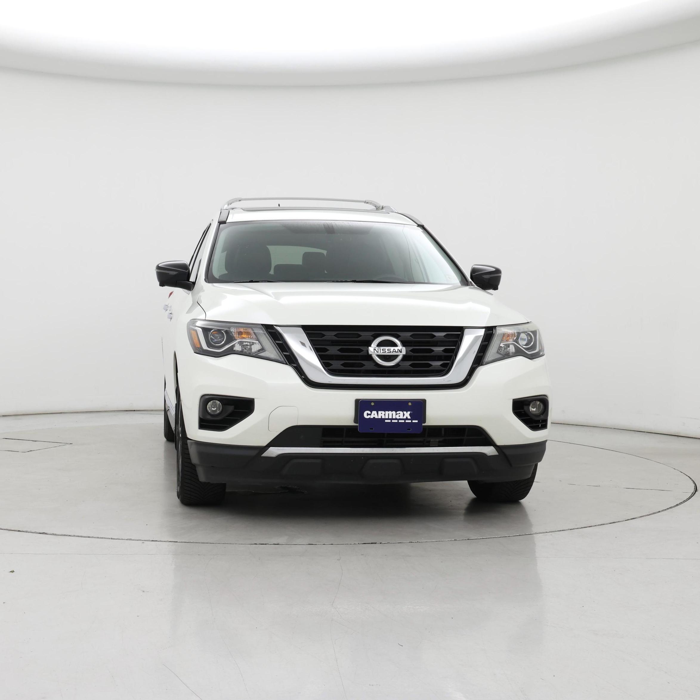 Thumbnail: 2017 Nissan Pathfinder - 5