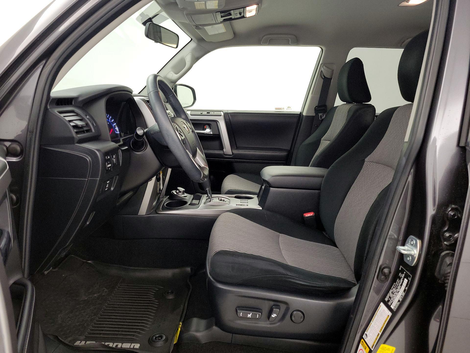 Thumbnail: 2019 Toyota 4Runner - 11