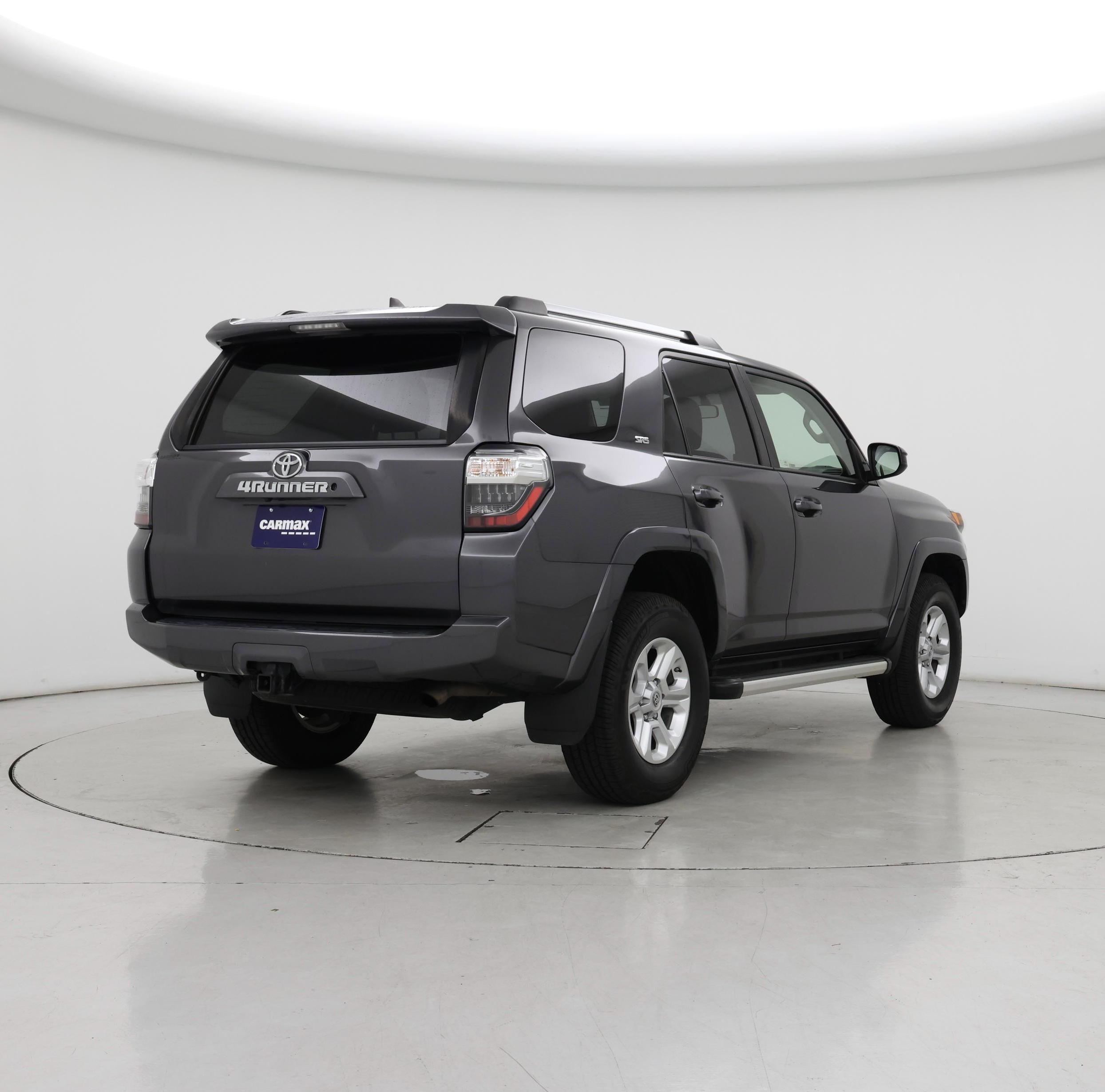 Thumbnail: 2019 Toyota 4Runner - 8