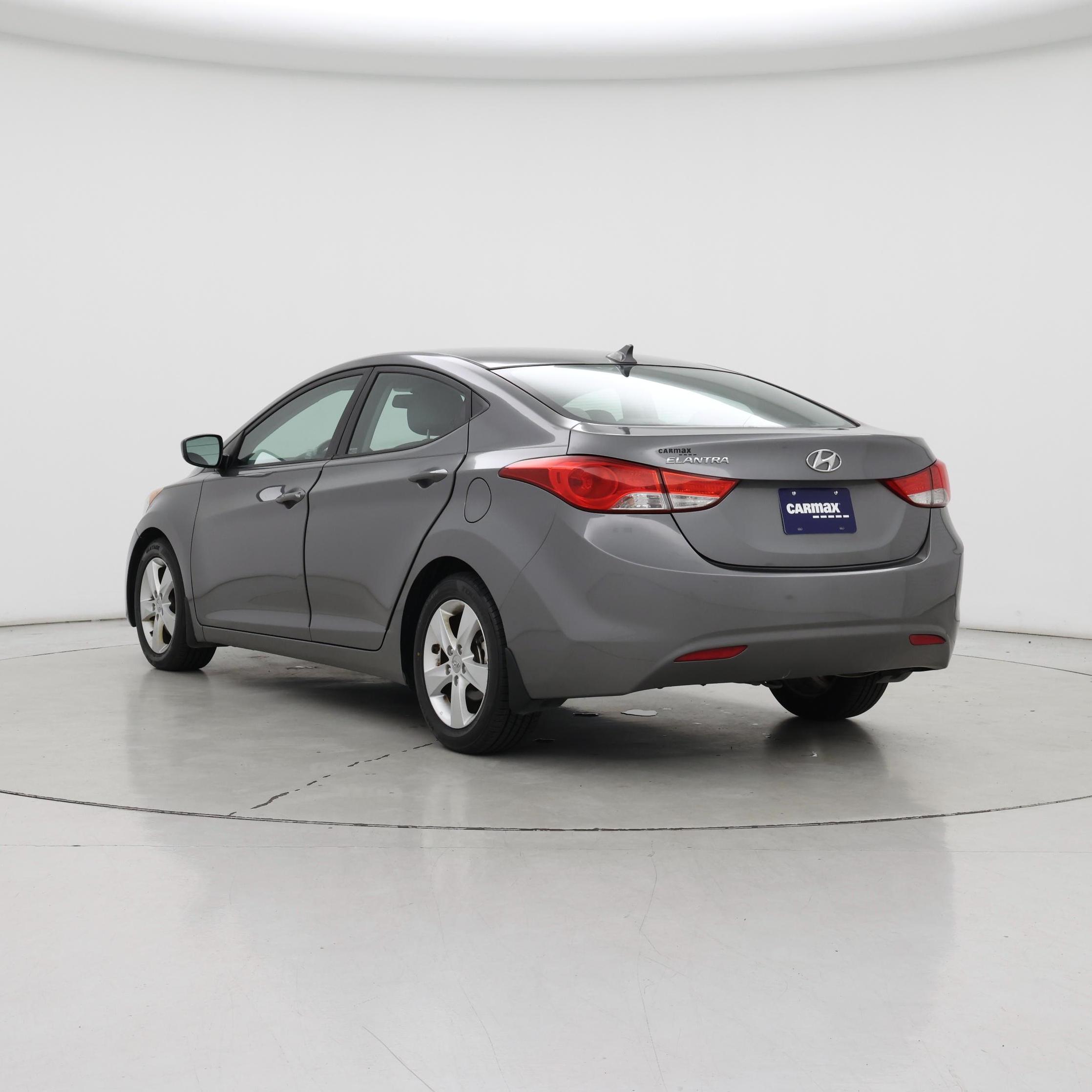 Thumbnail: 2013 Hyundai Elantra - 2