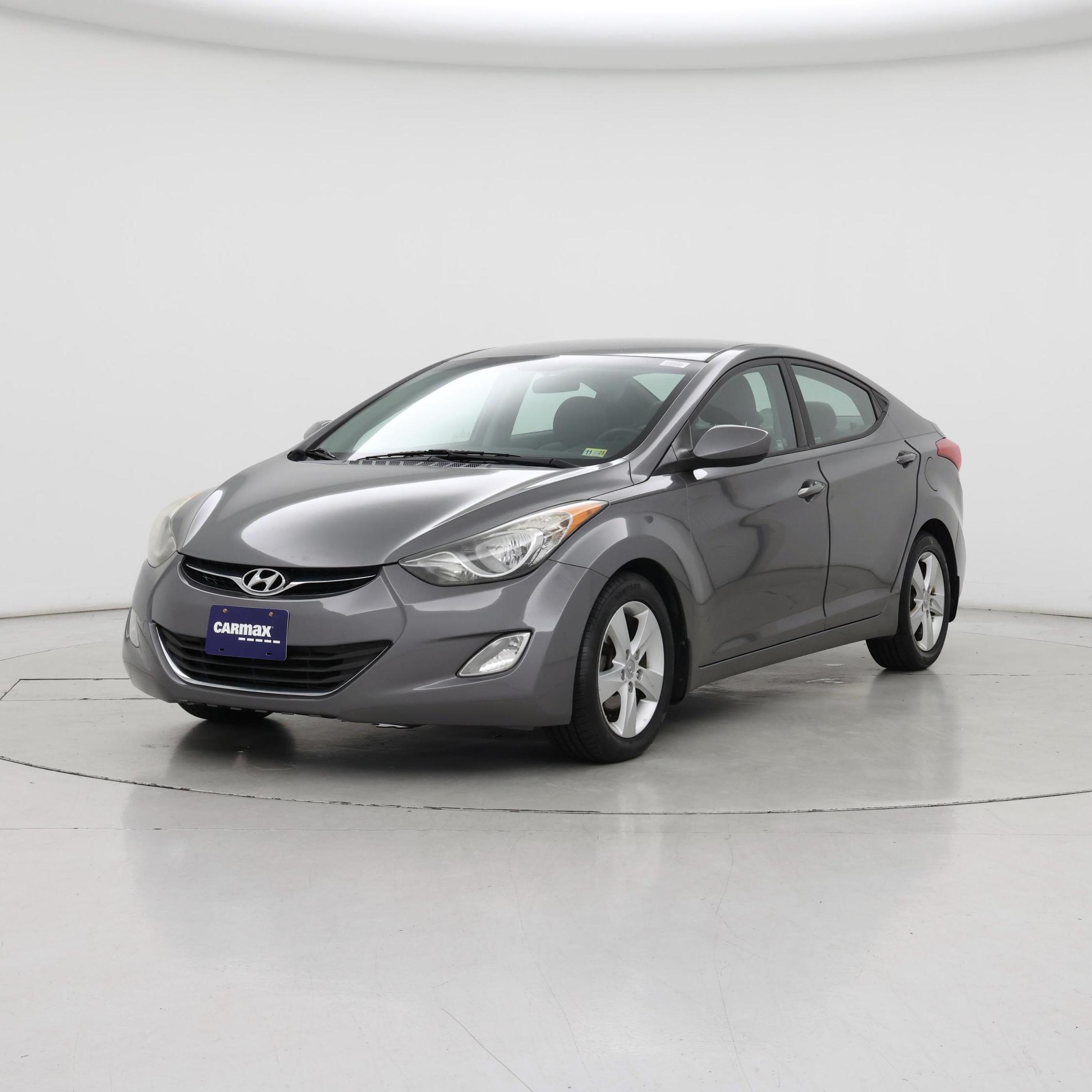 Thumbnail: 2013 Hyundai Elantra - 4