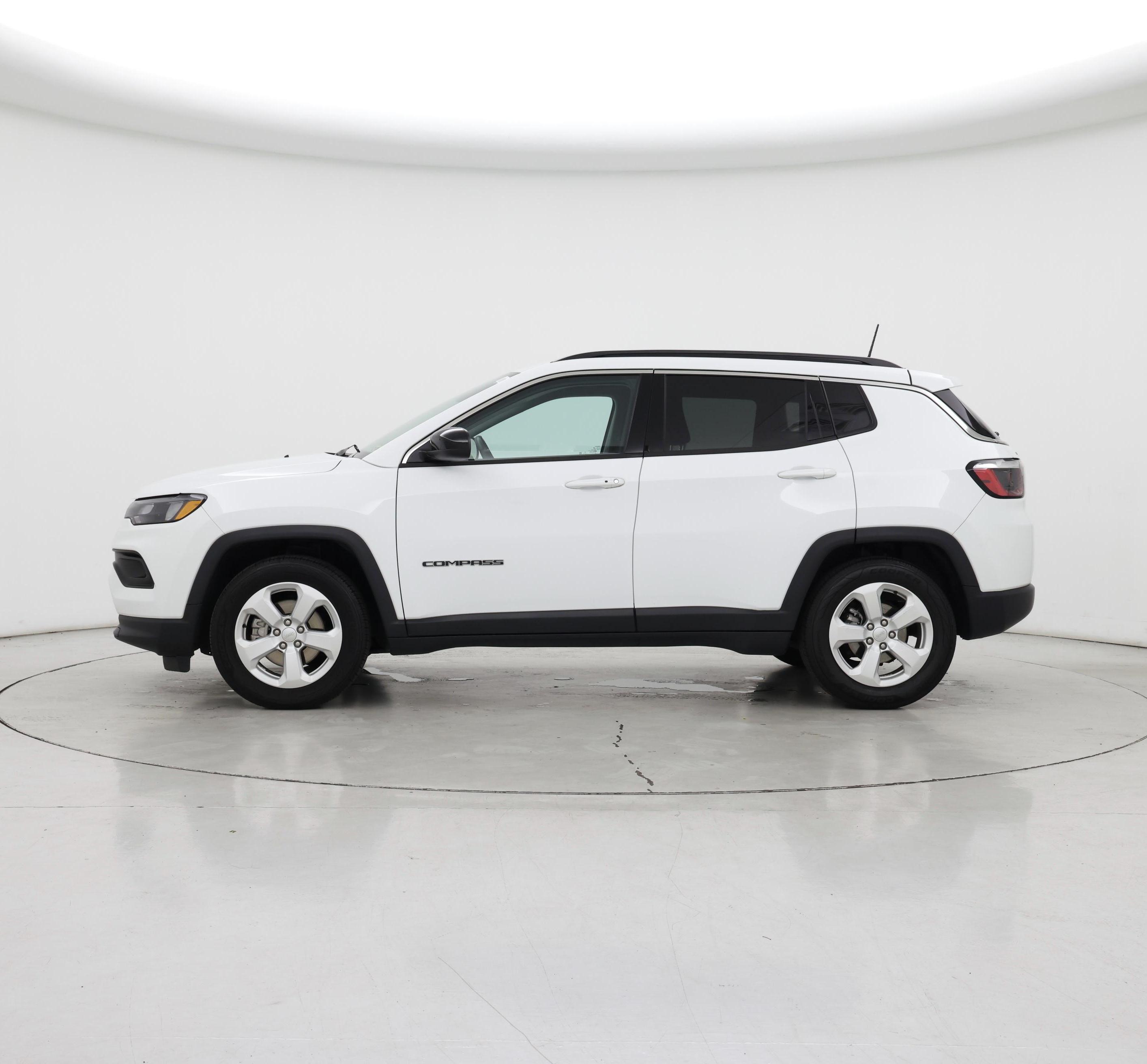 Thumbnail: 2022 Jeep Compass - 3