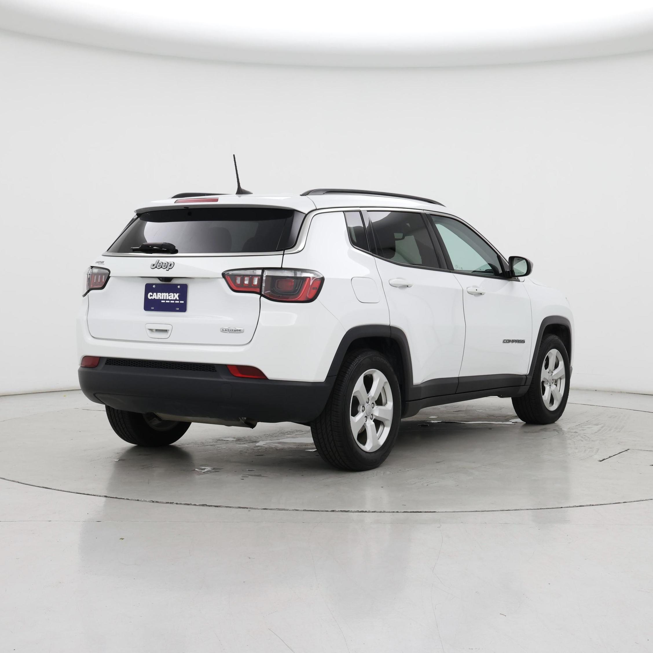 Thumbnail: 2022 Jeep Compass - 8