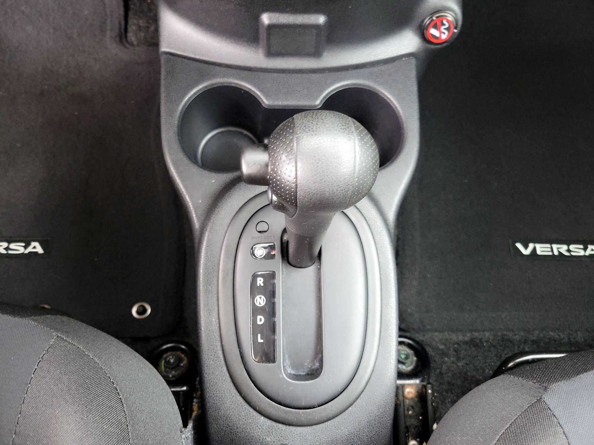 Thumbnail: 2018 Nissan Versa - 16