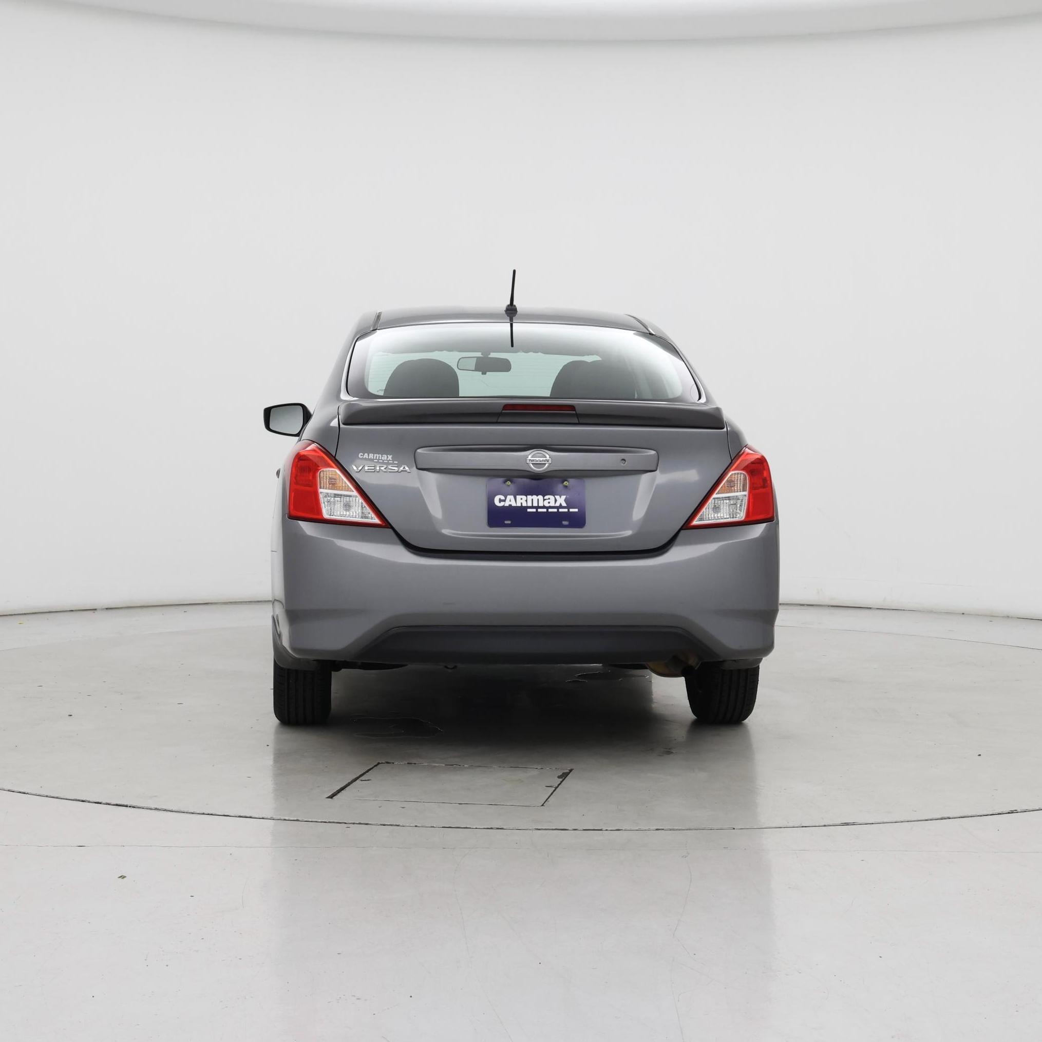 Thumbnail: 2018 Nissan Versa - 6