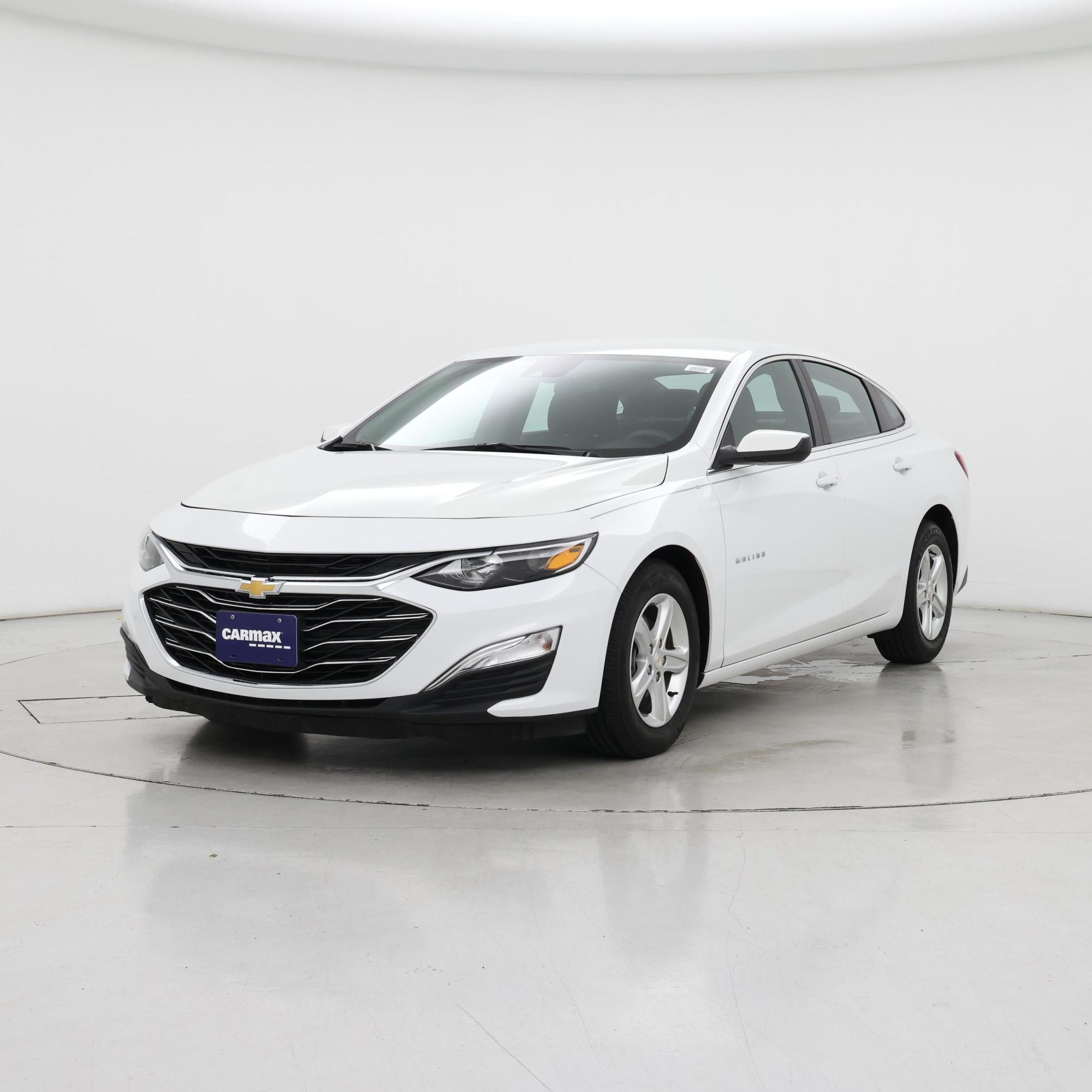 Thumbnail: 2024 Chevrolet Malibu - 4