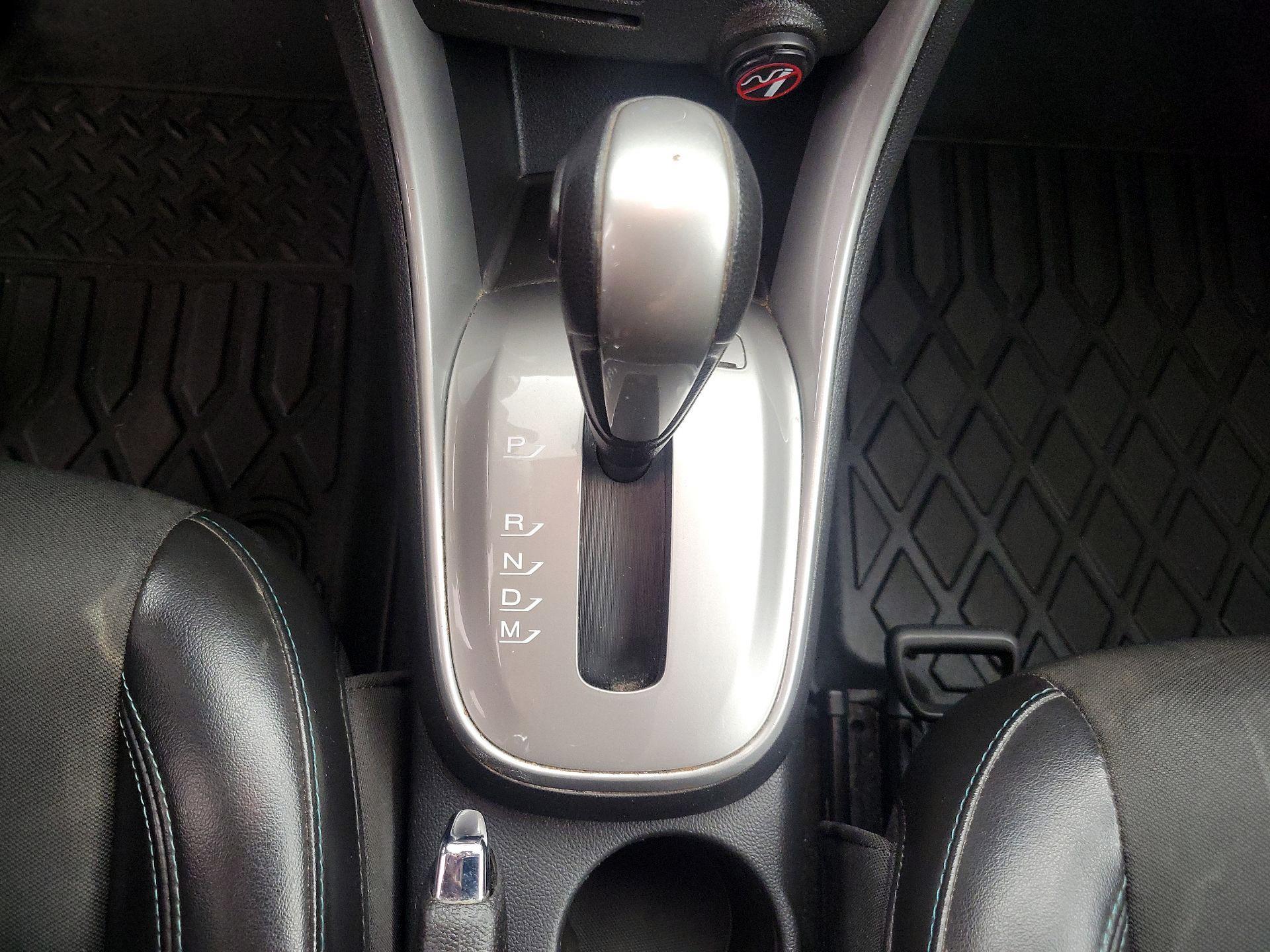 Thumbnail: 2015 Chevrolet Trax - 17