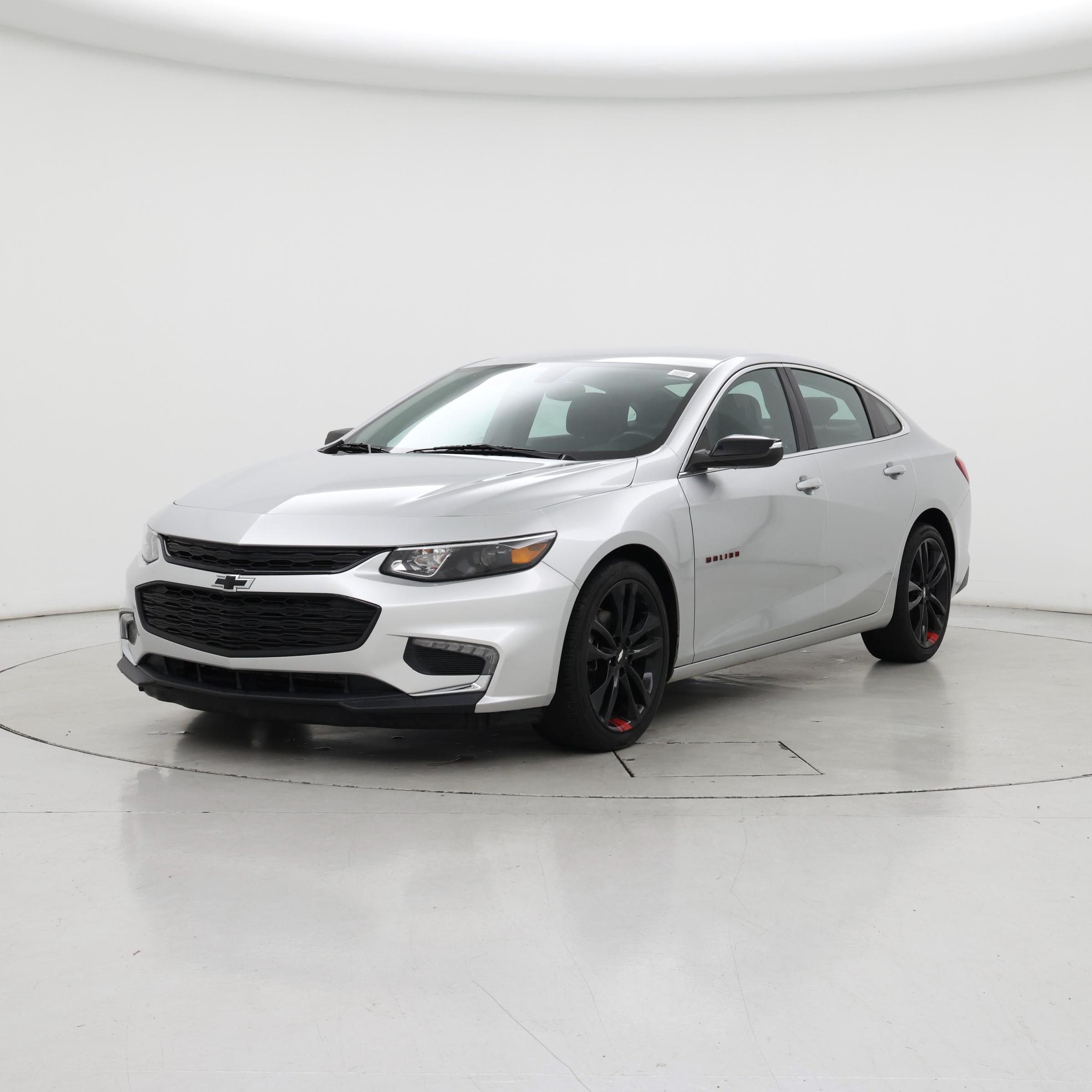 Thumbnail: 2018 Chevrolet Malibu - 4