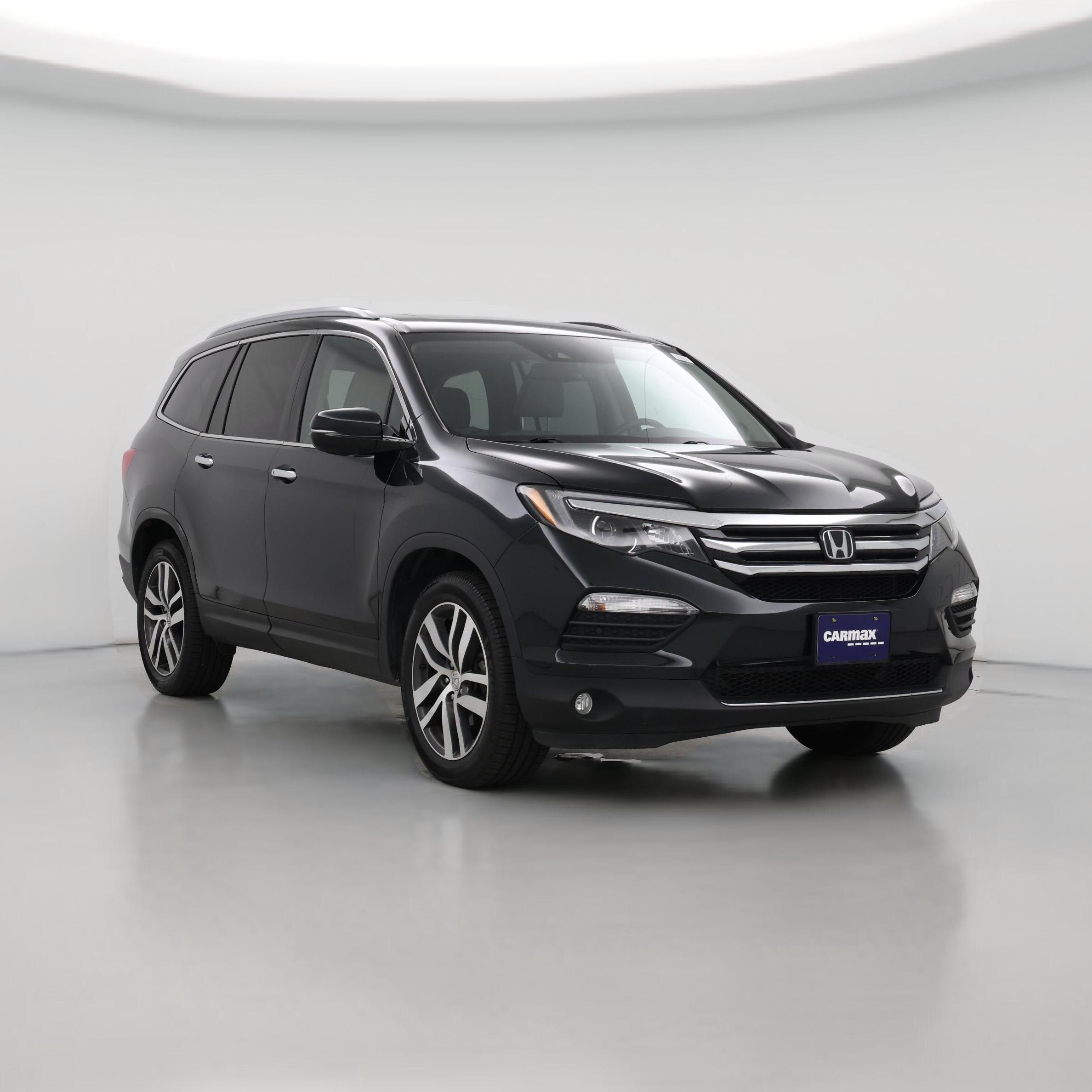 Thumbnail: 2017 Honda Pilot - 1