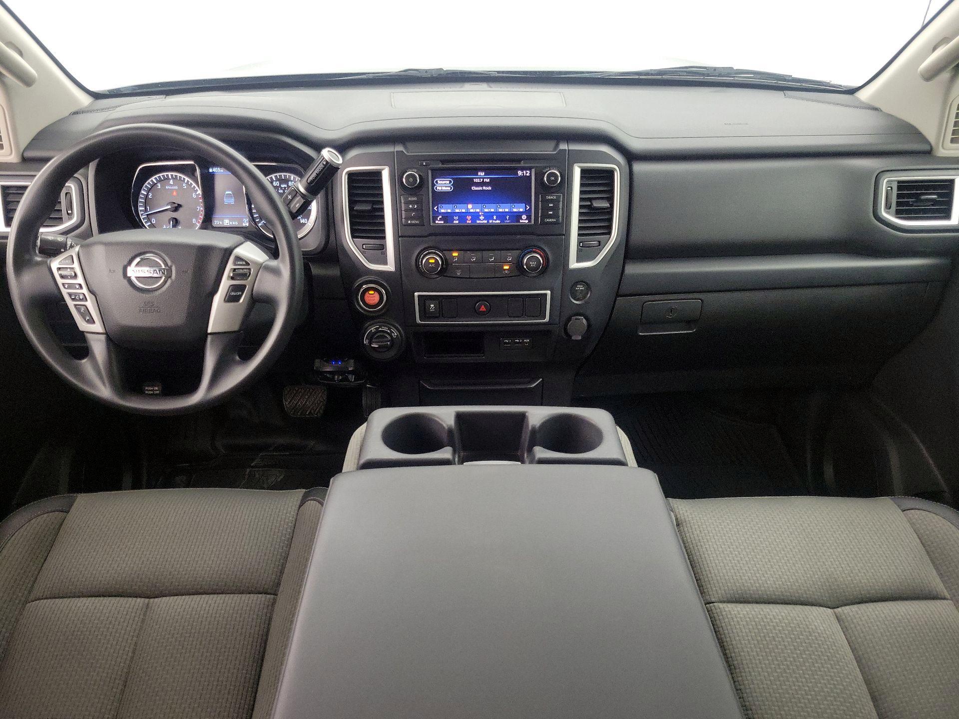 Thumbnail: 2019 Nissan Titan - 9