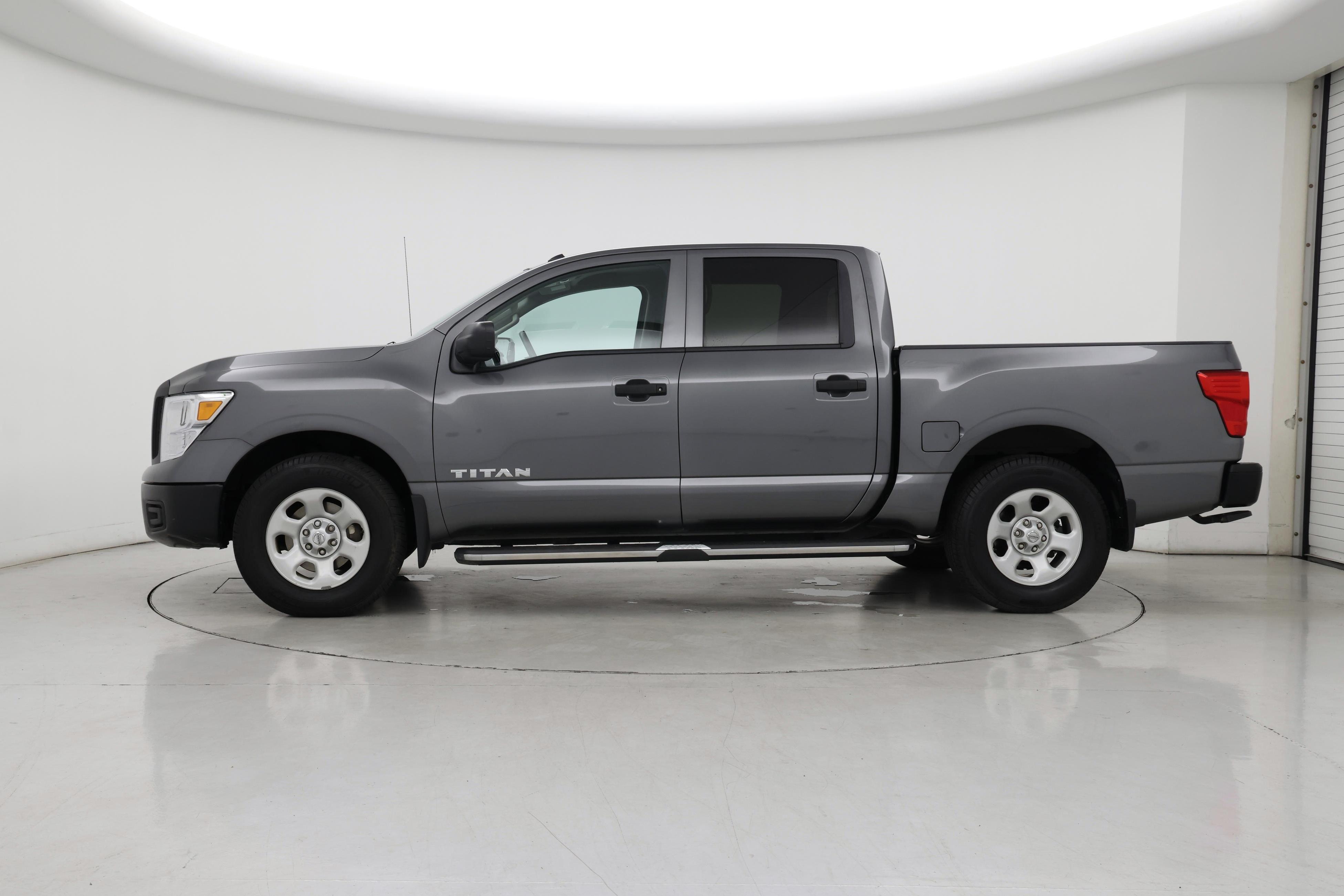 Thumbnail: 2019 Nissan Titan - 3