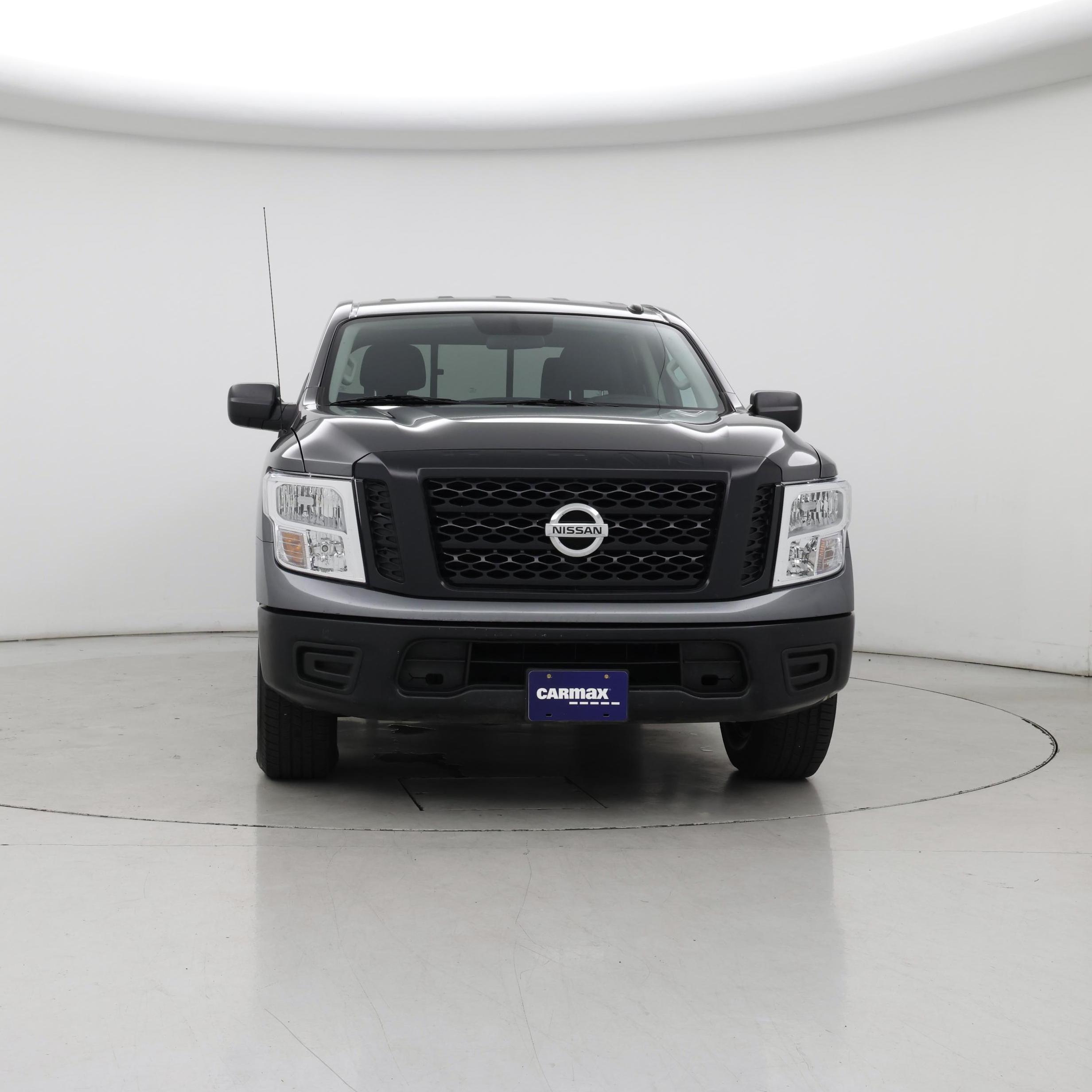 Thumbnail: 2019 Nissan Titan - 5