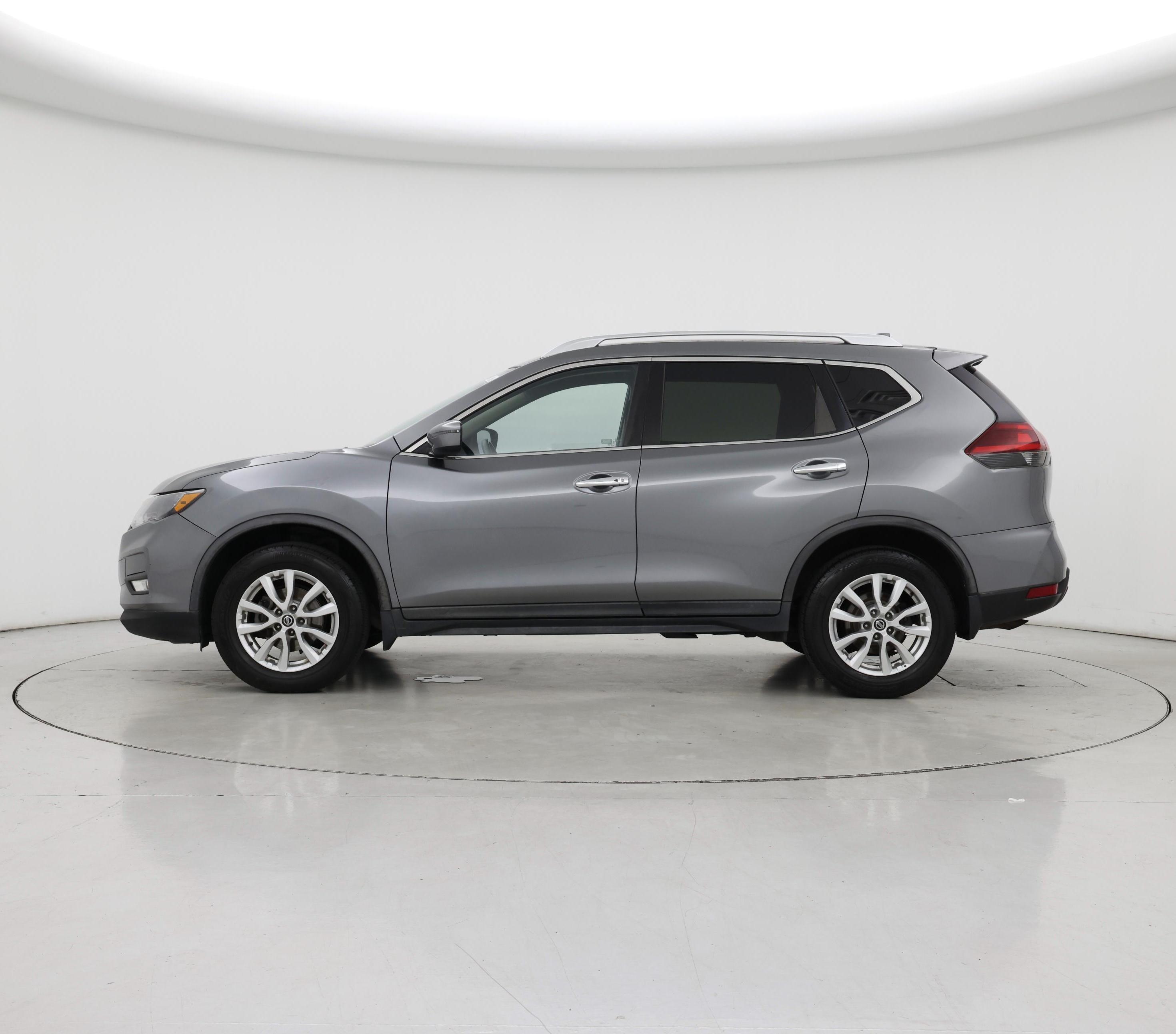 Thumbnail: 2018 Nissan Rogue - 3