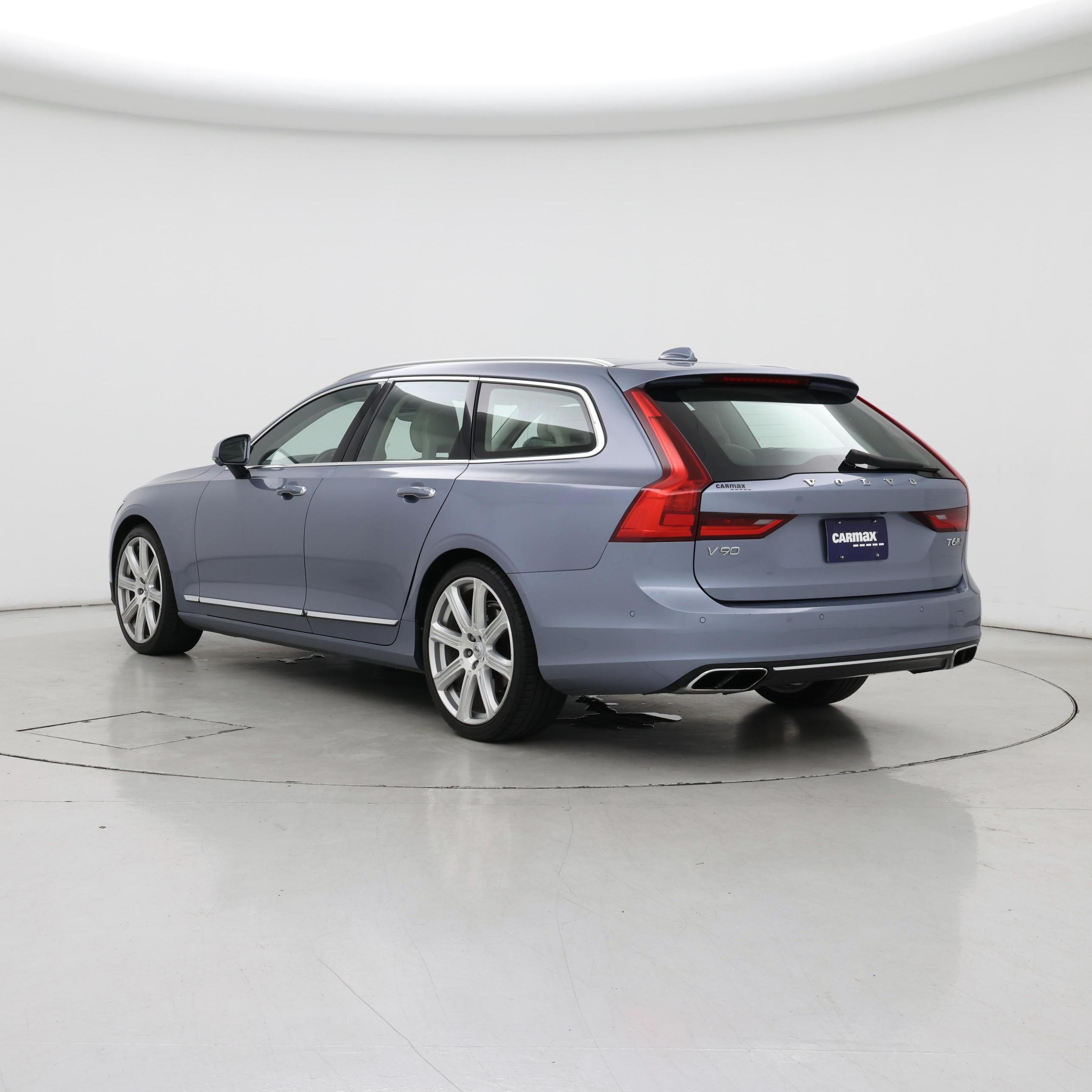 Thumbnail: 2018 Volvo V90 - 2