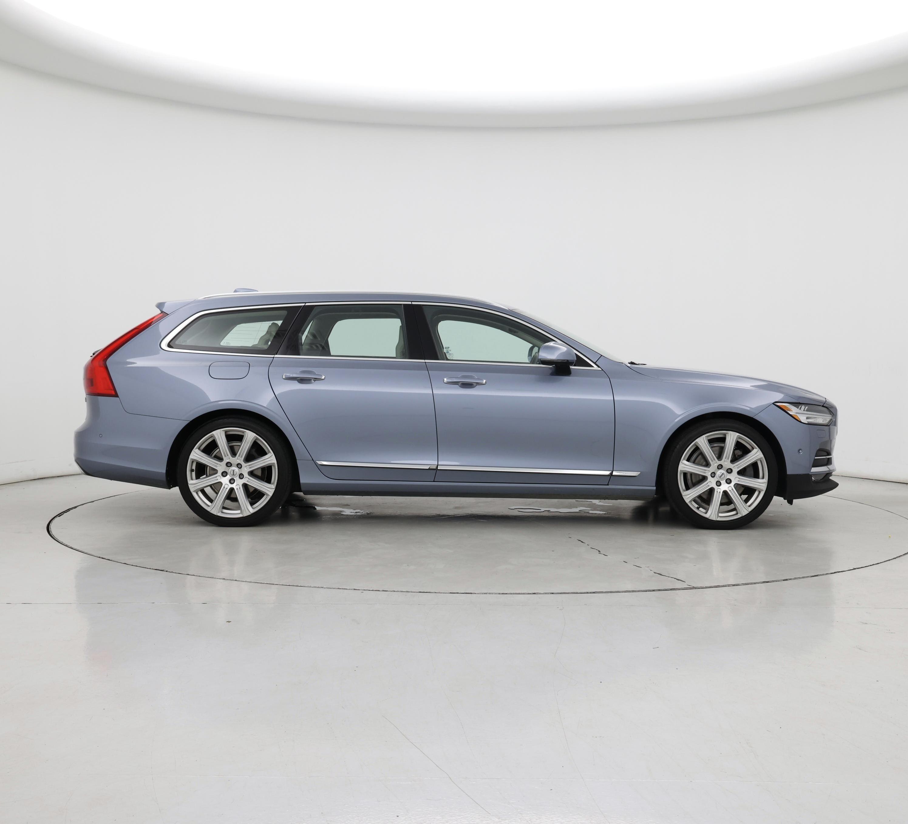 Thumbnail: 2018 Volvo V90 - 7