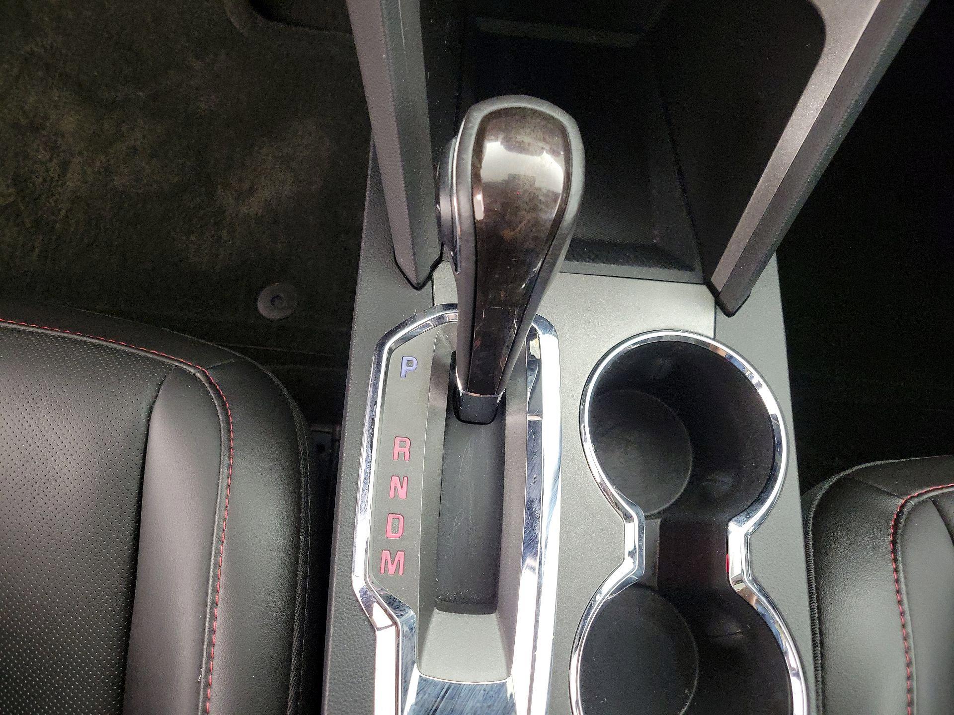 Thumbnail: 2013 GMC Terrain - 17