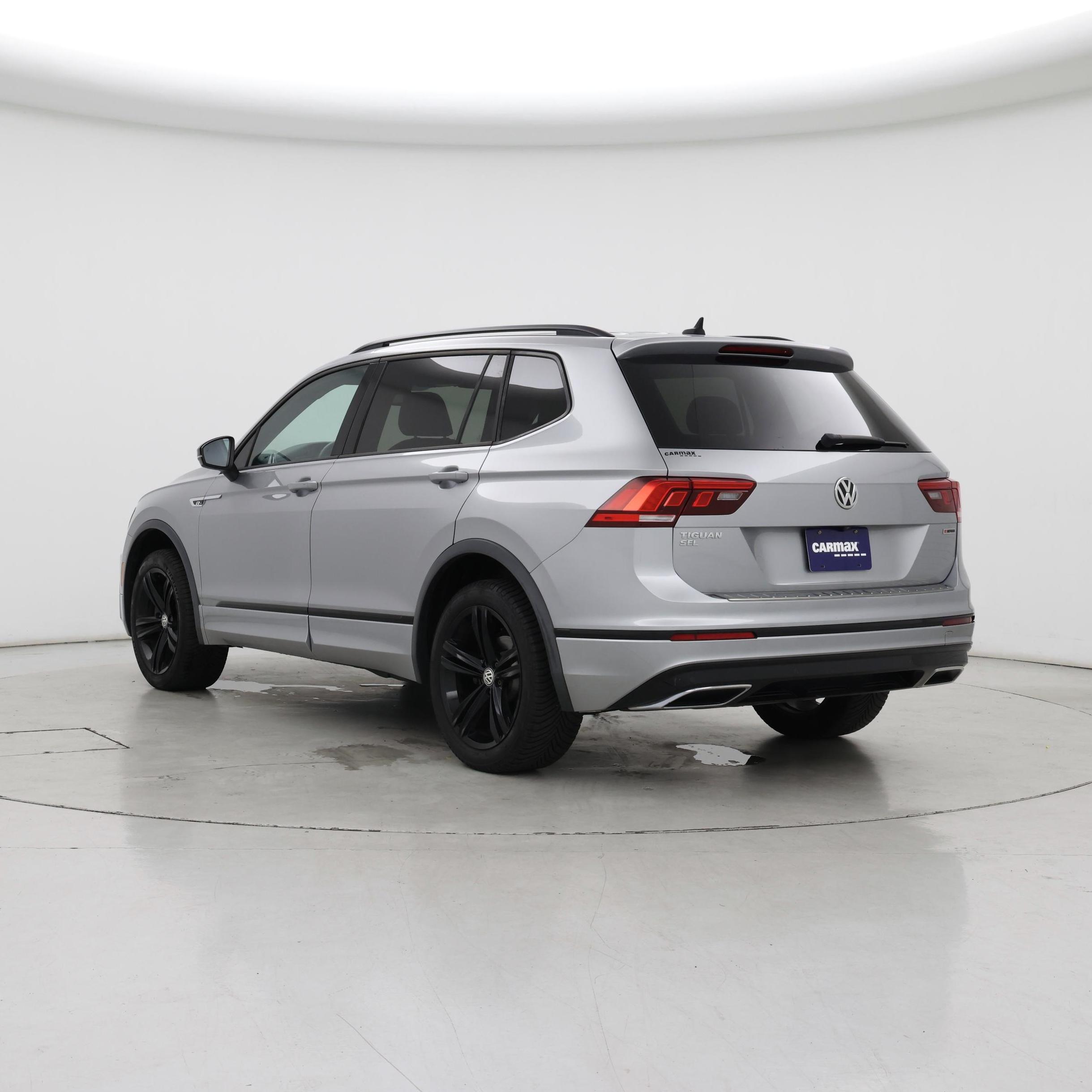 Thumbnail: 2019 Volkswagen Tiguan - 2